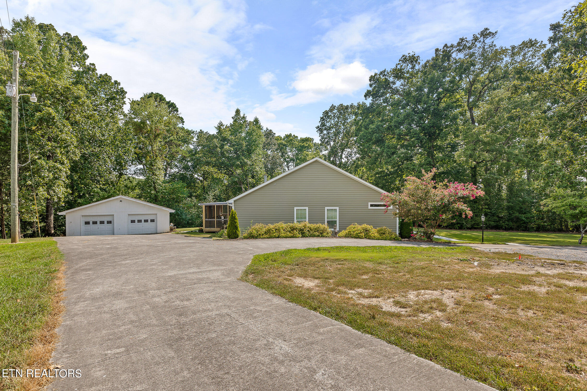 117 County Rd, 623