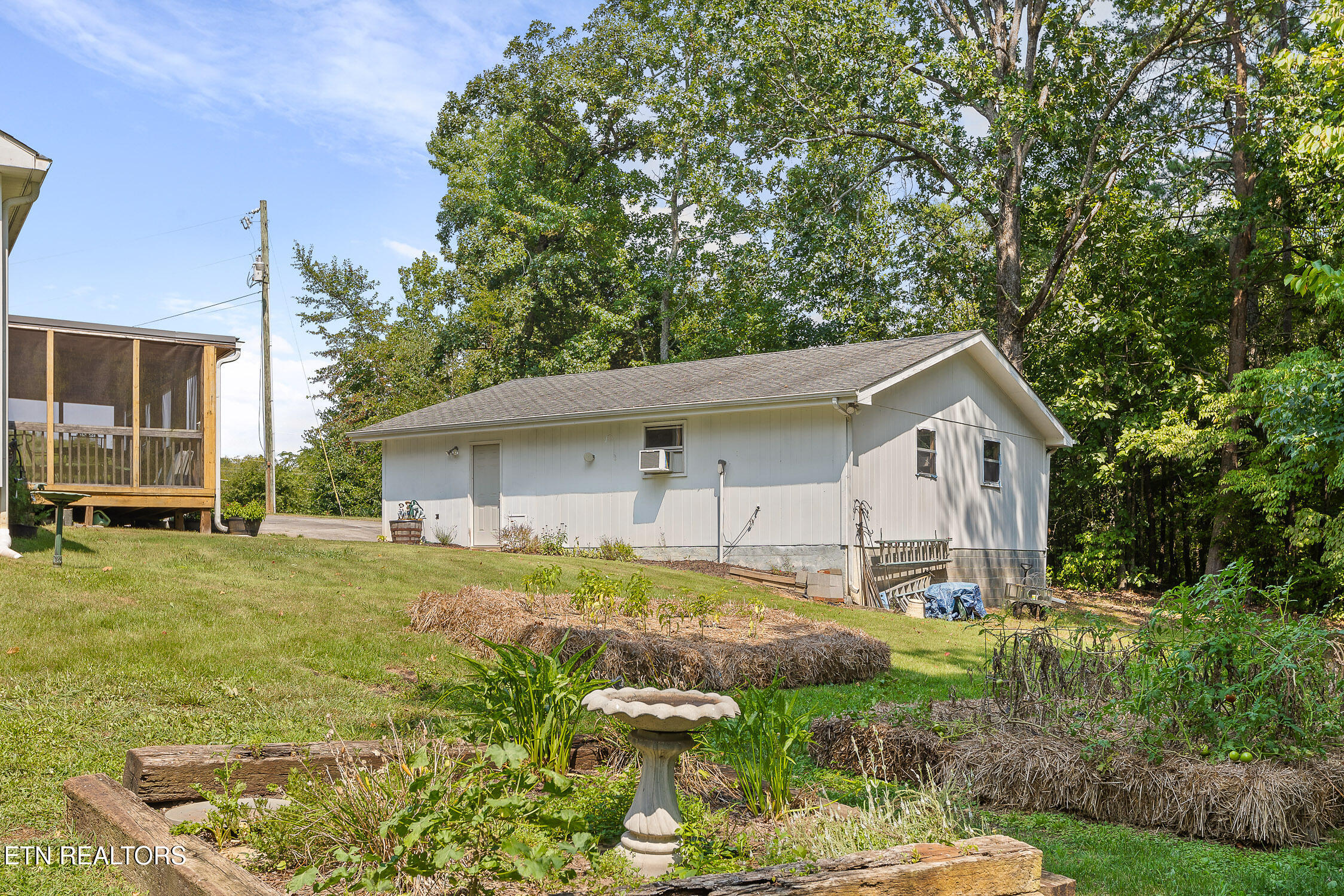 117 County Rd, 623