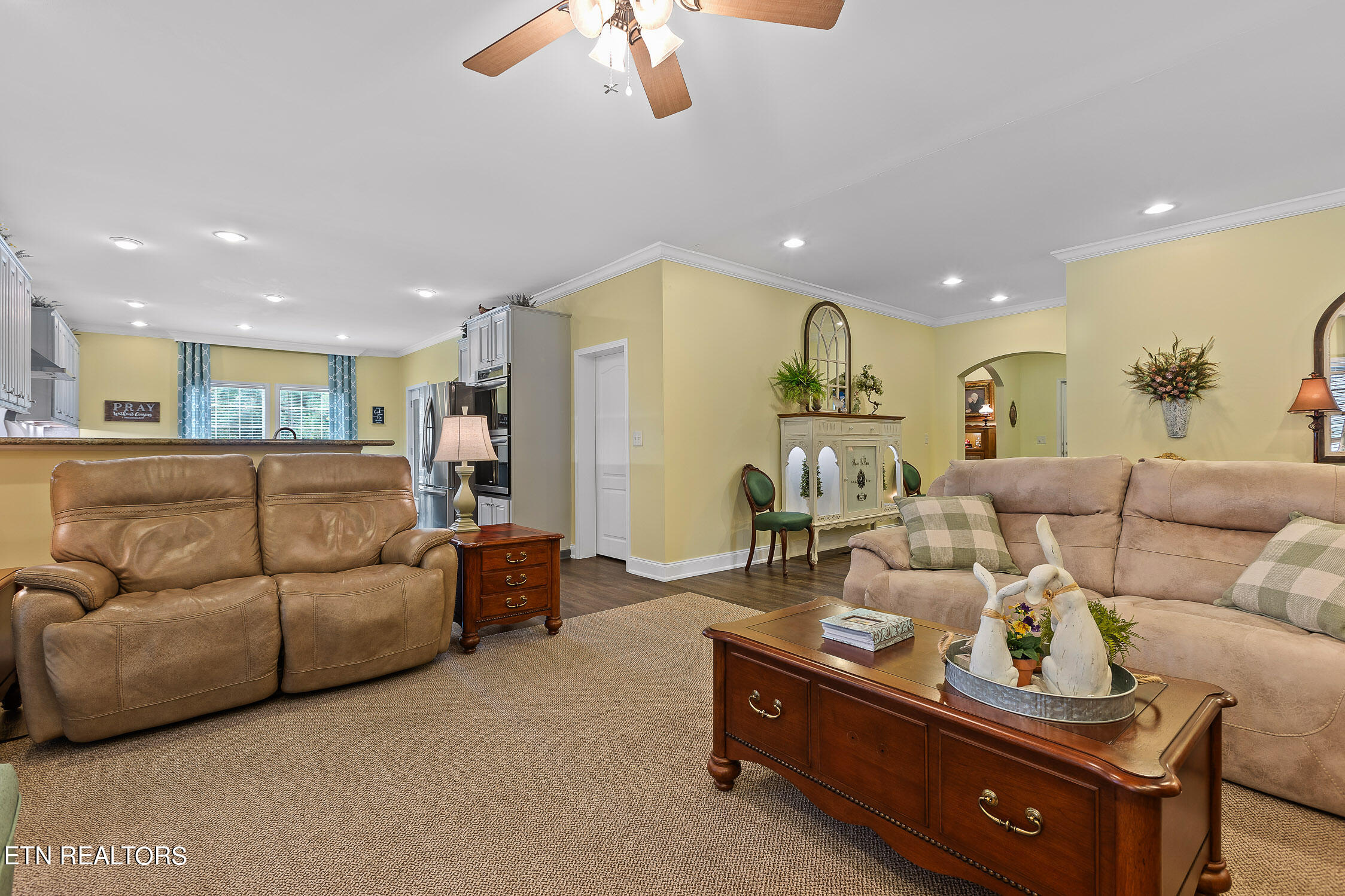 117 County Rd, 623