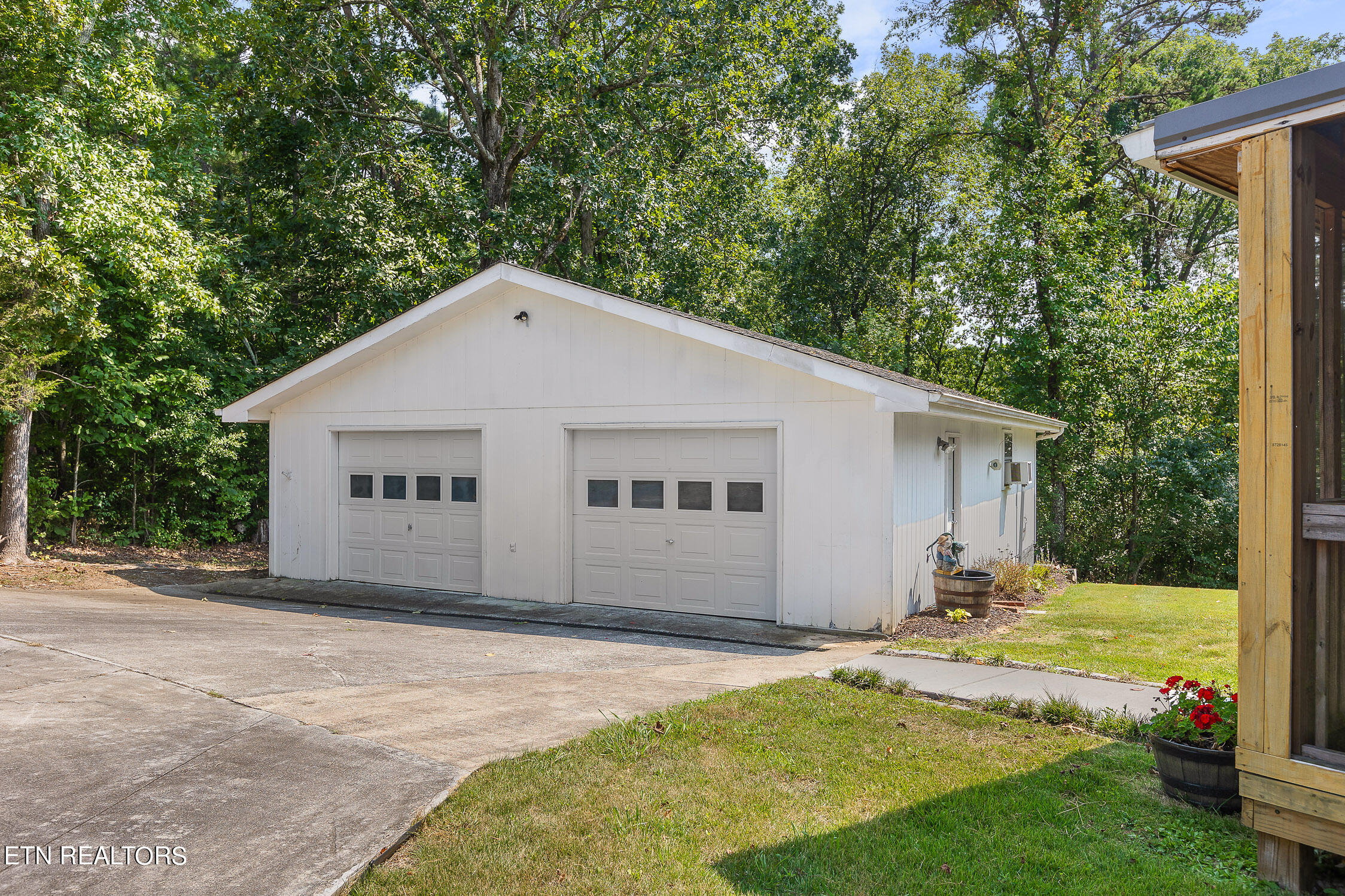 117 County Rd, 623