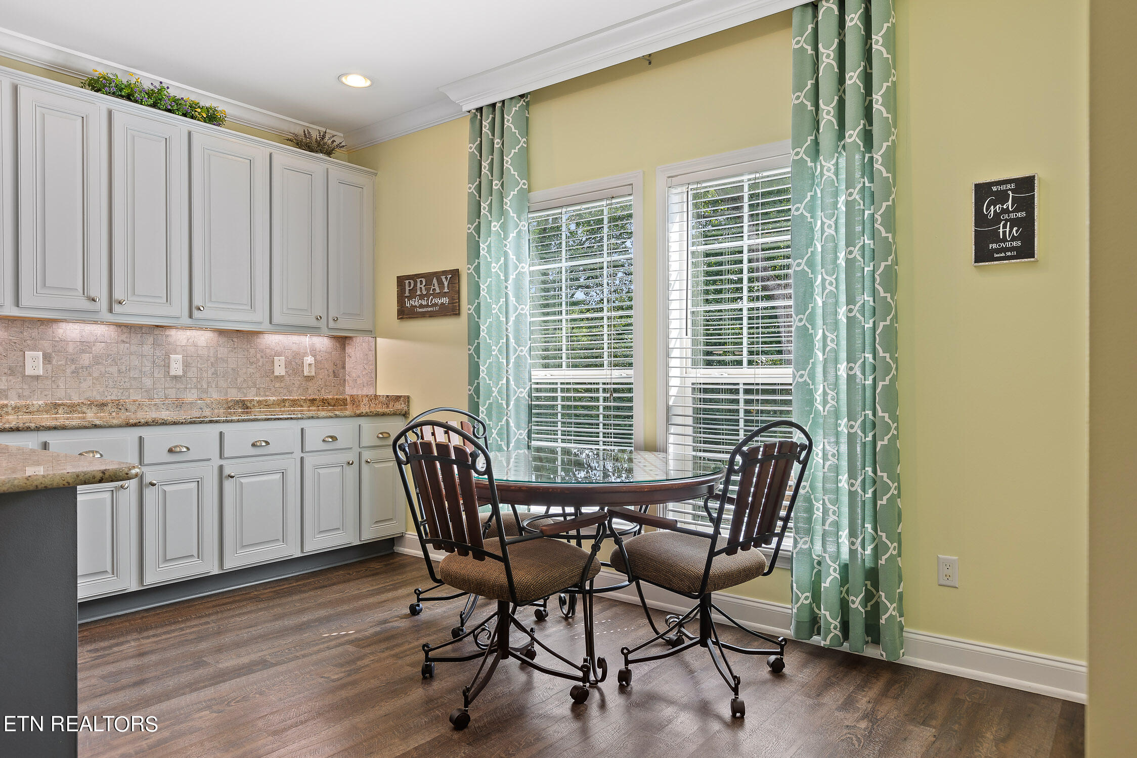 117 County Rd, 623