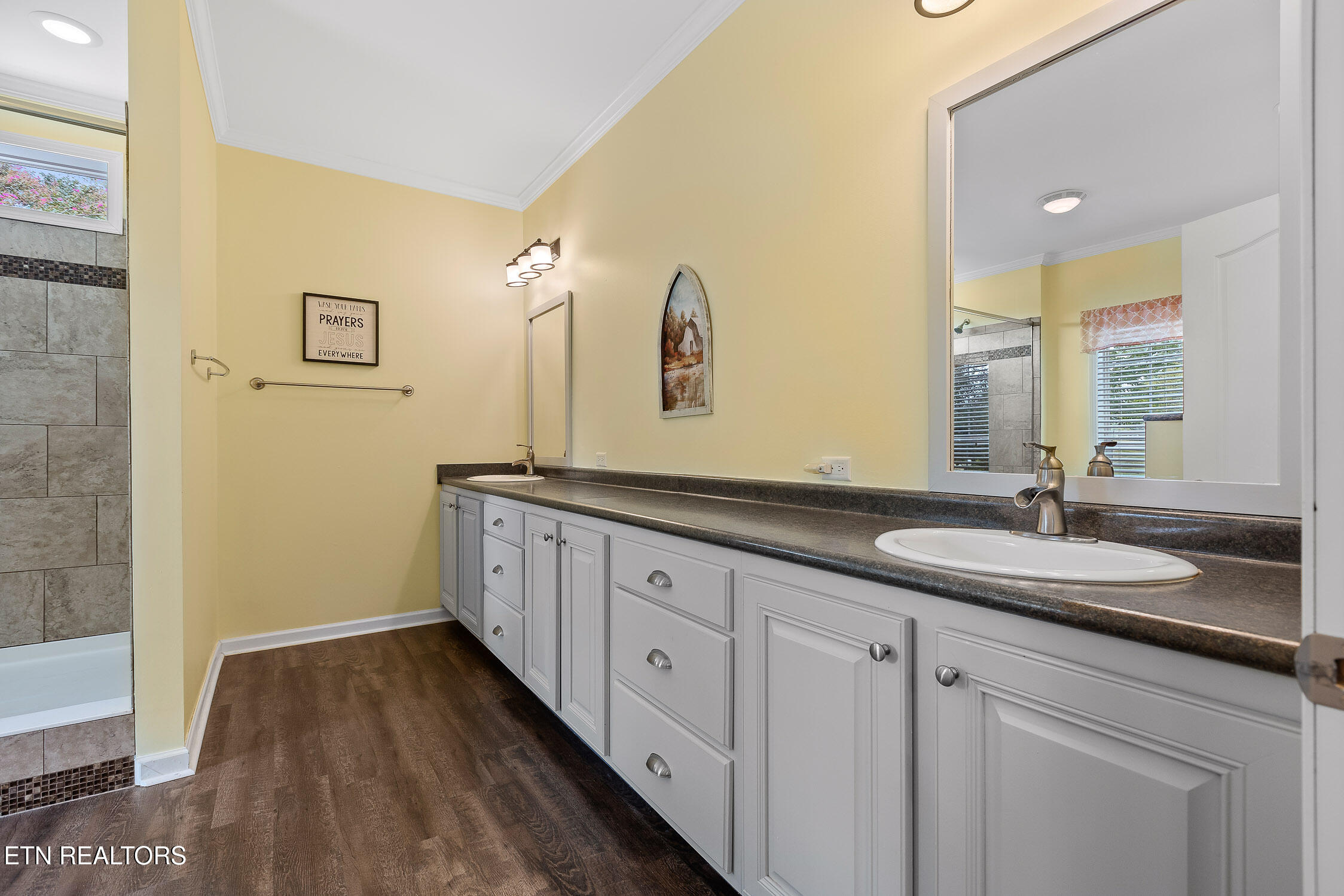 117 County Rd, 623