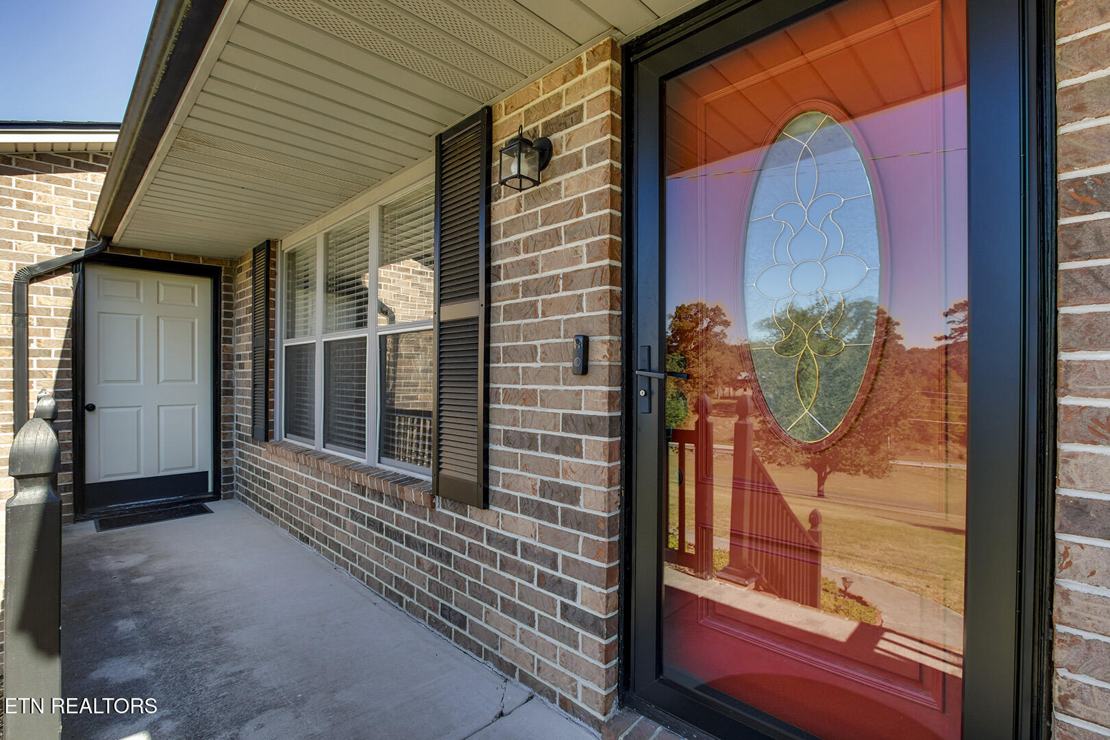 1050 Lawnville Rd