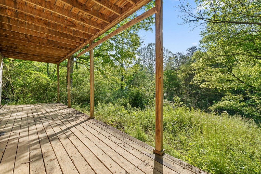 553 Back Valley Road