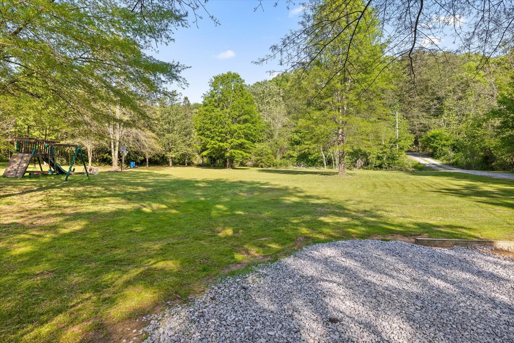 553 Back Valley Road