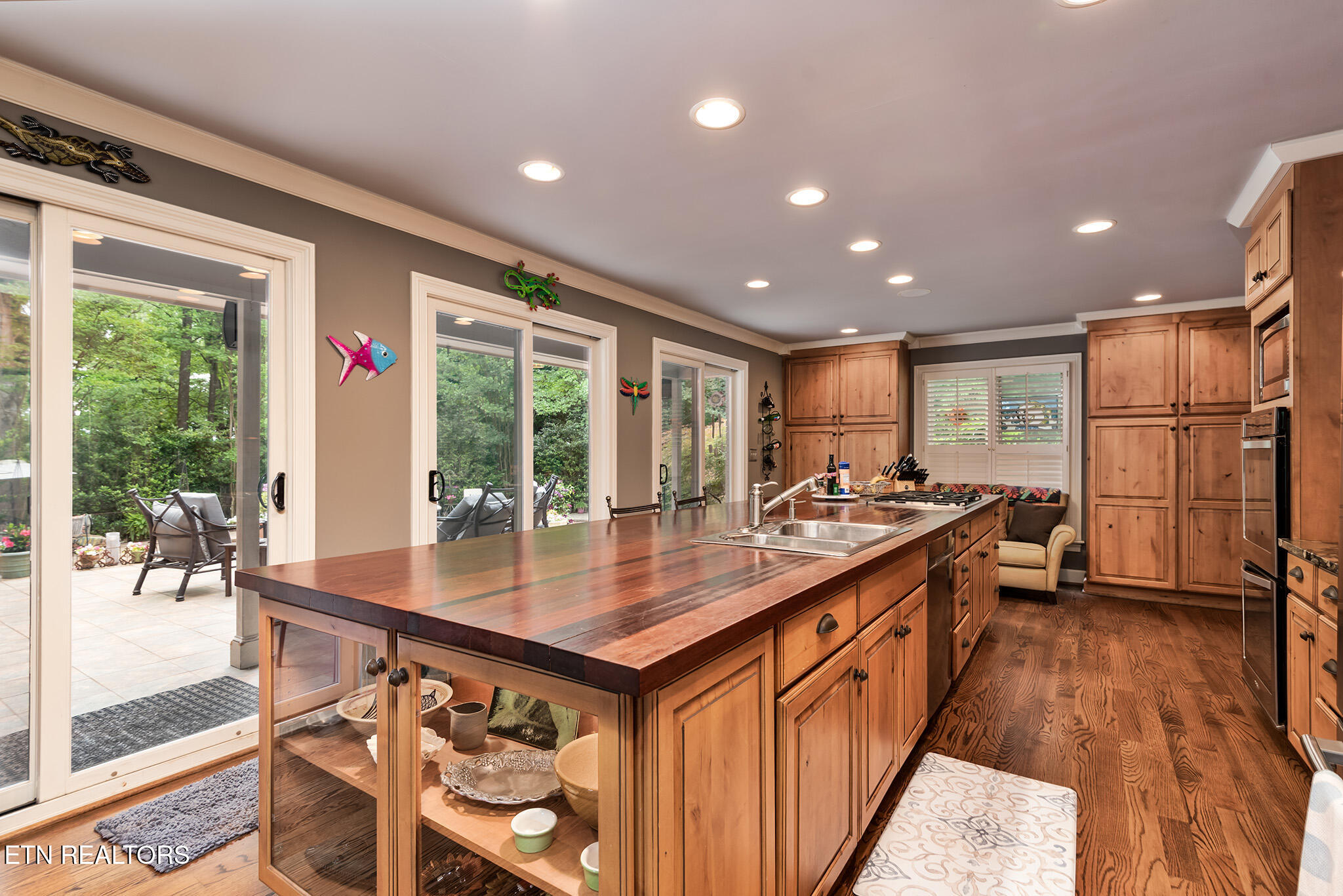 5421 Blueridge Drive