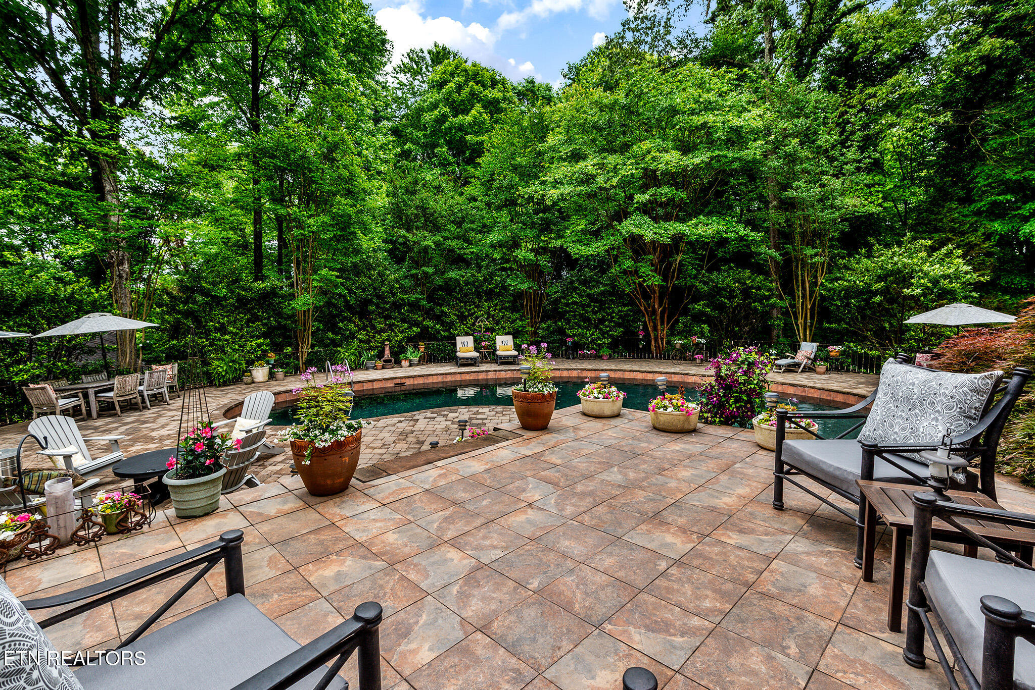 5421 Blueridge Drive