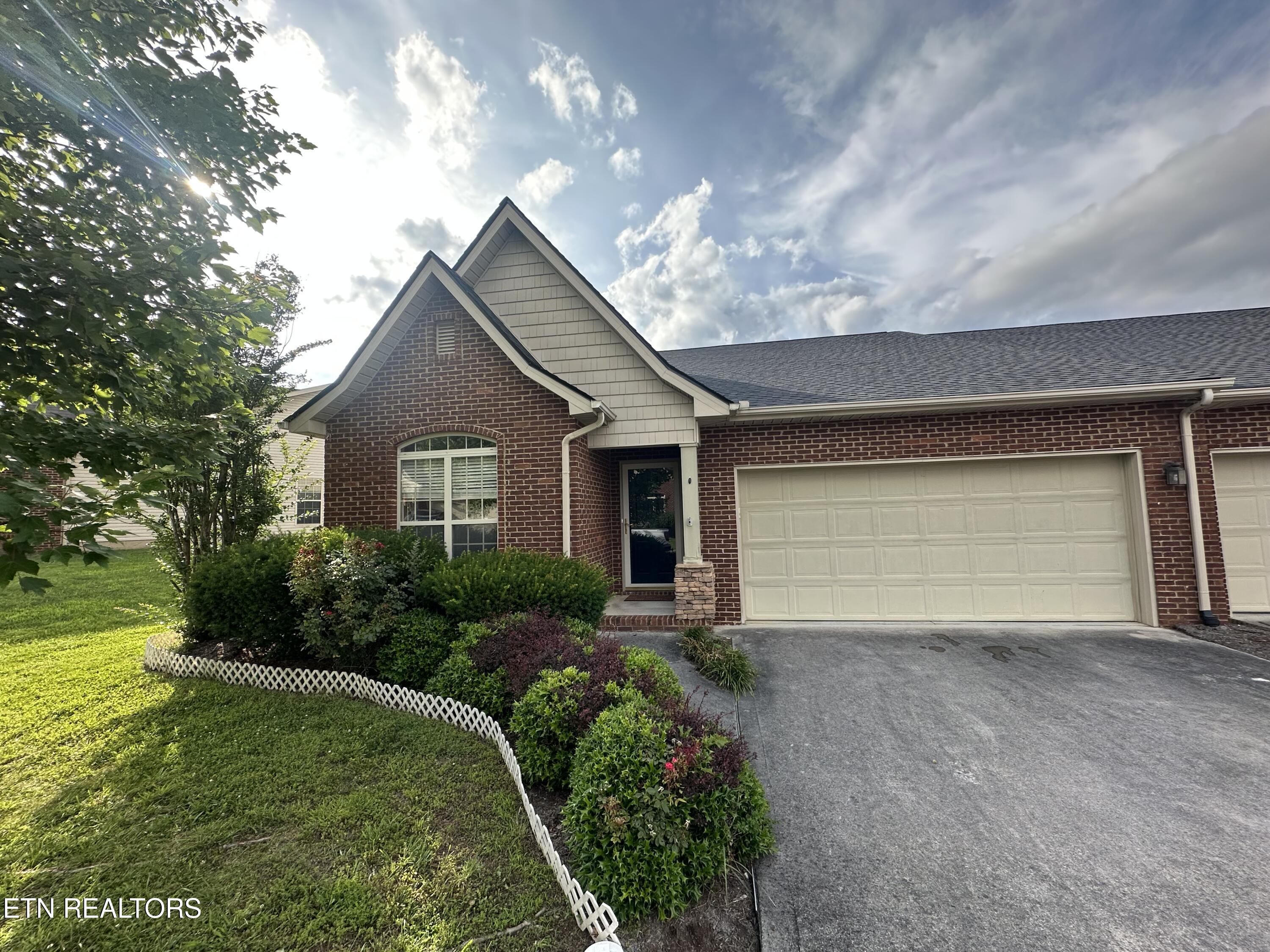 6141 E McMillan Creek Drive