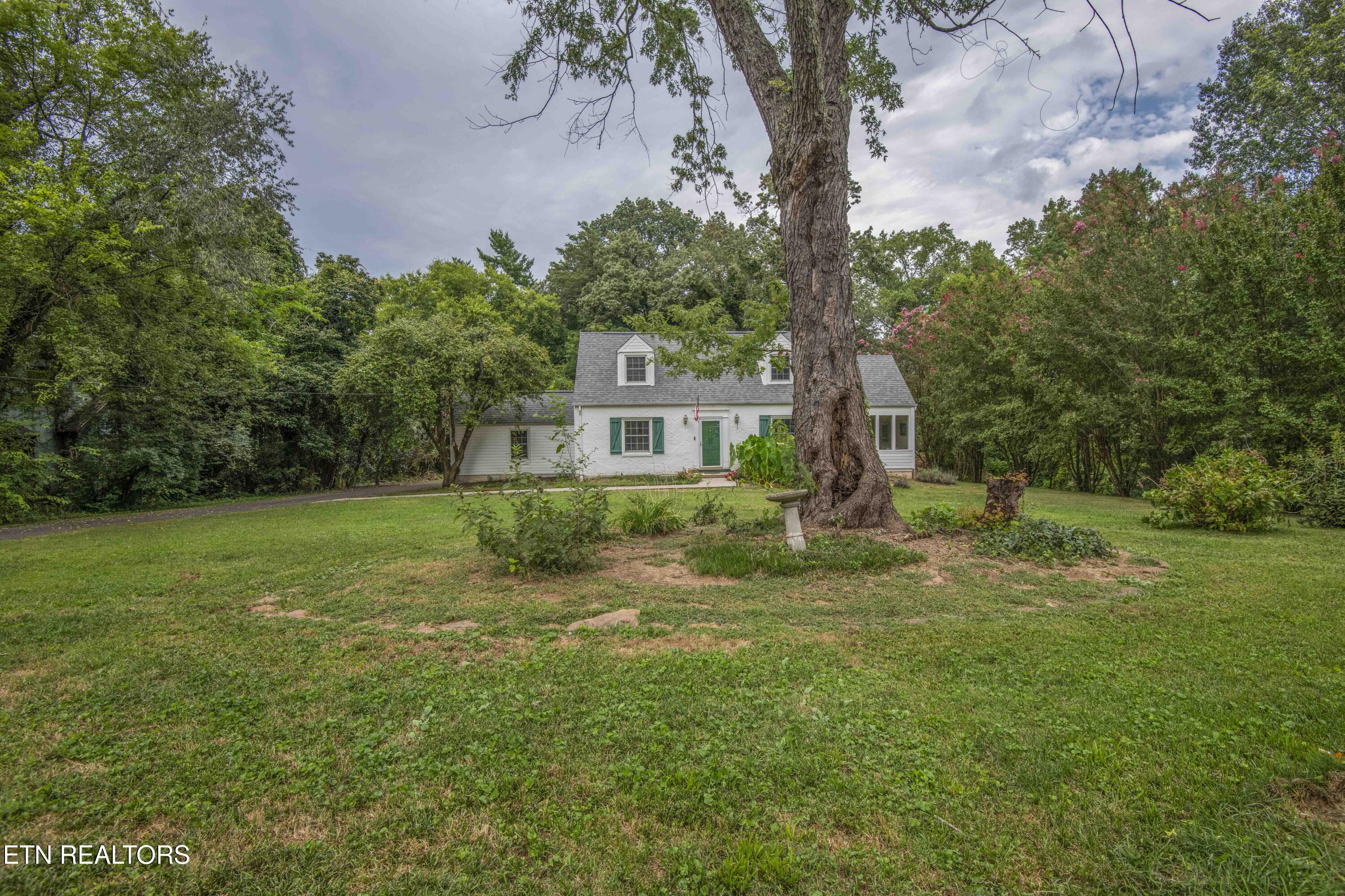 5709 Westover Drive