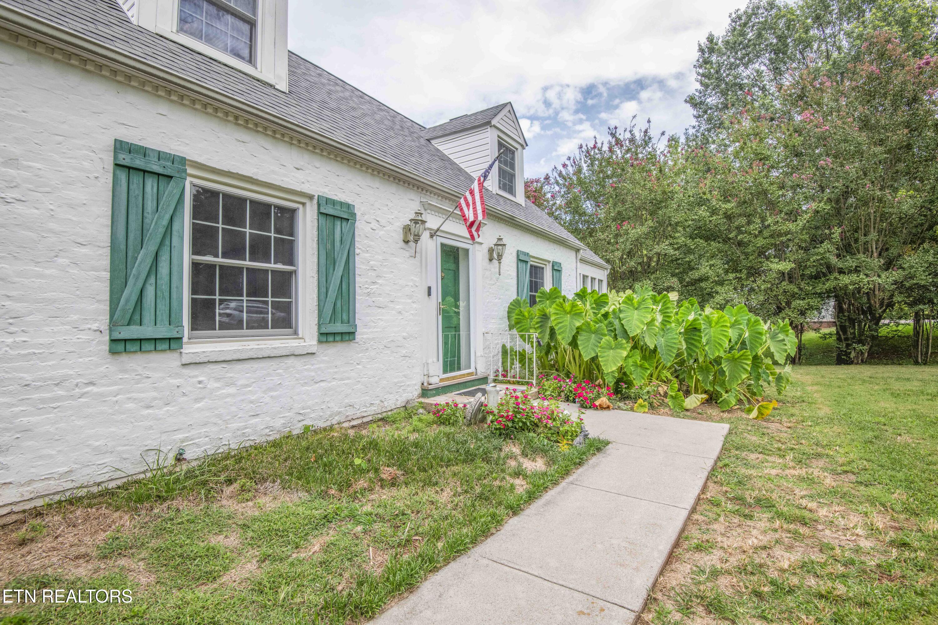 5709 Westover Drive
