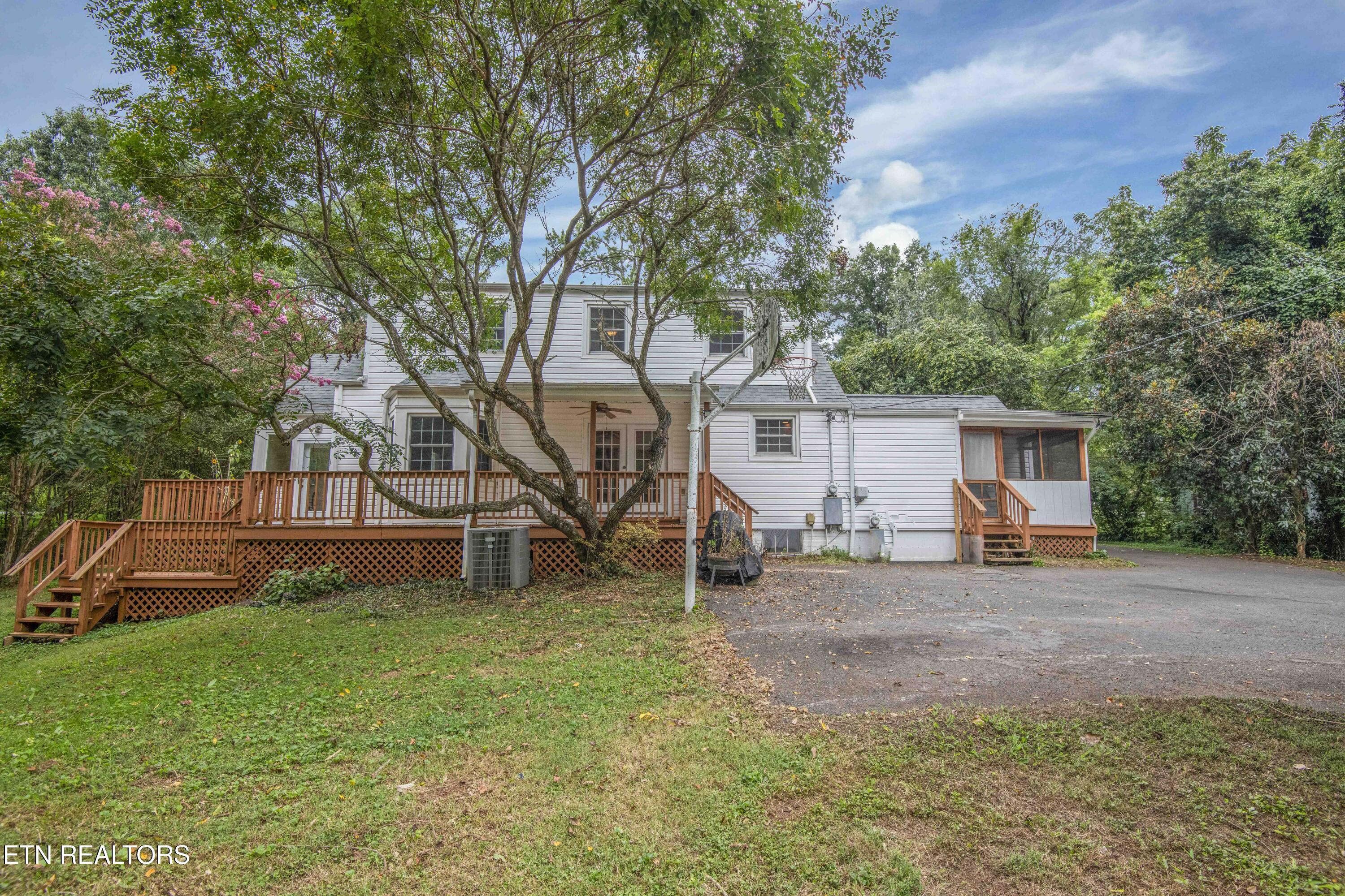 5709 Westover Drive