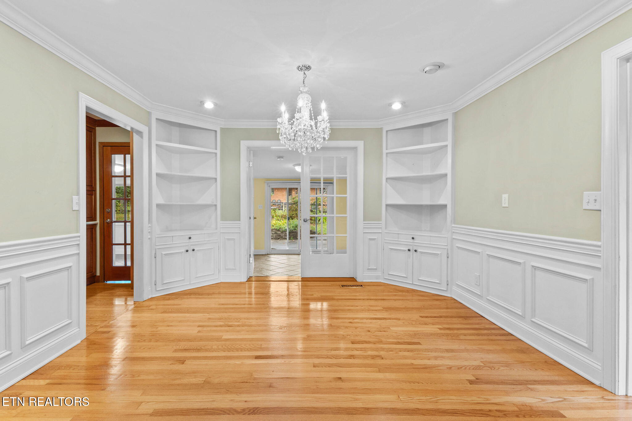 6817 Haverhill Drive