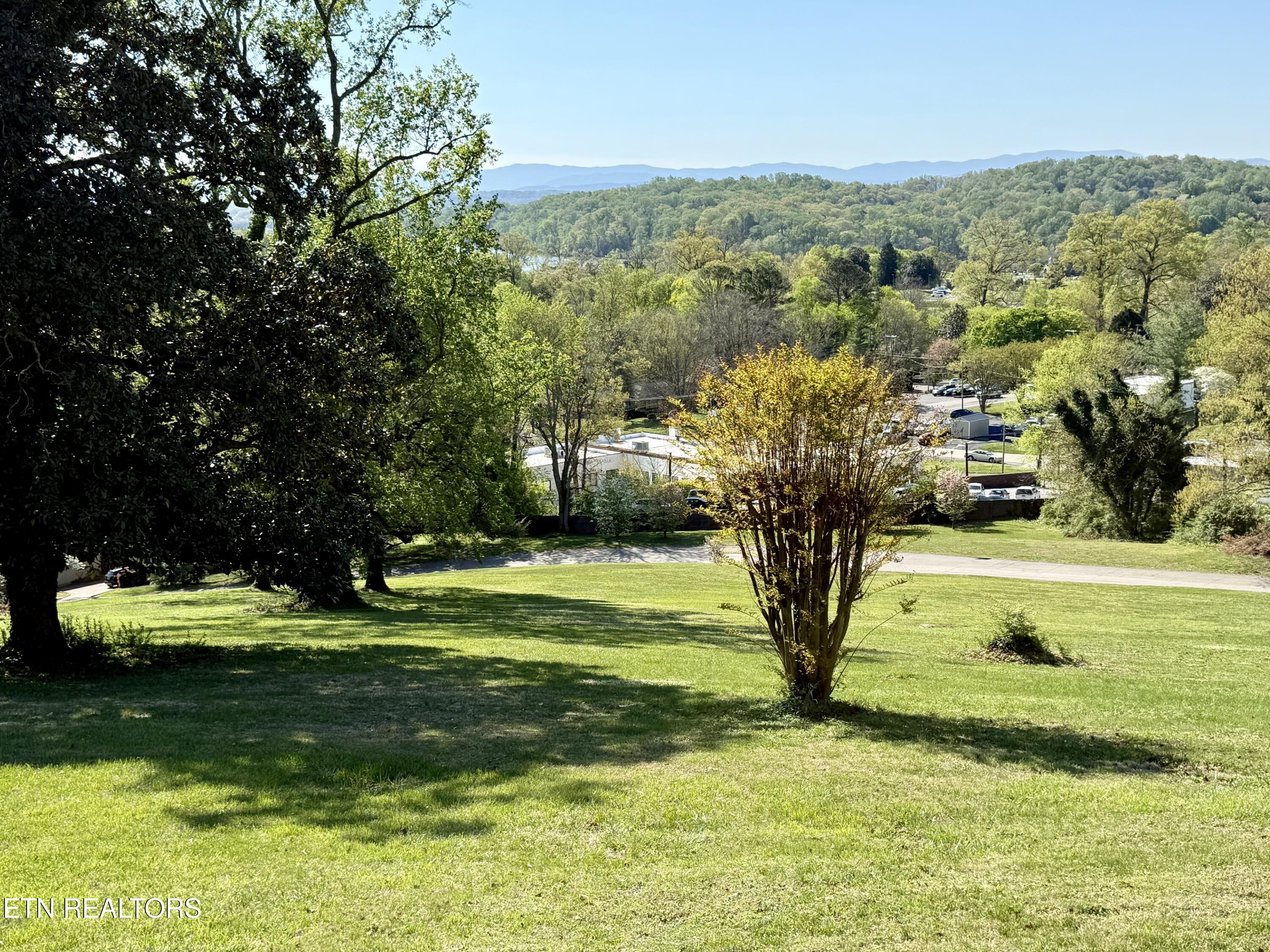 5709 Lyons View Pike 4202