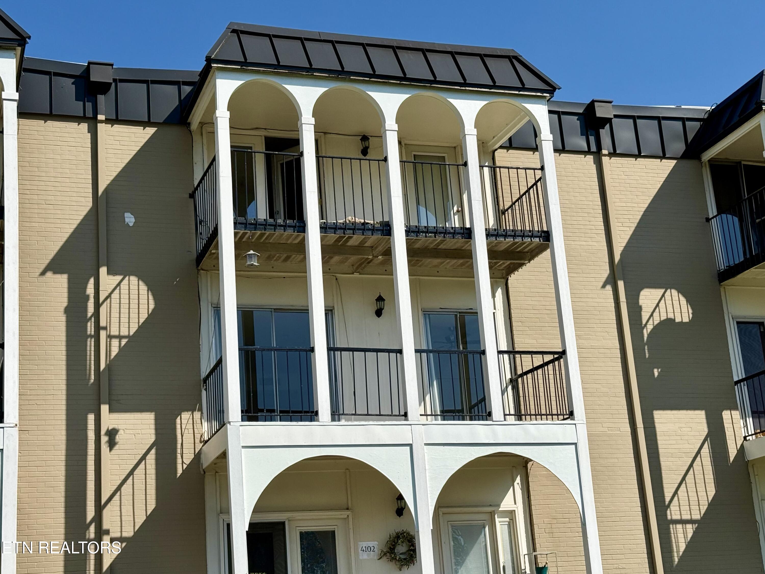 5709 Lyons View Pike 4202