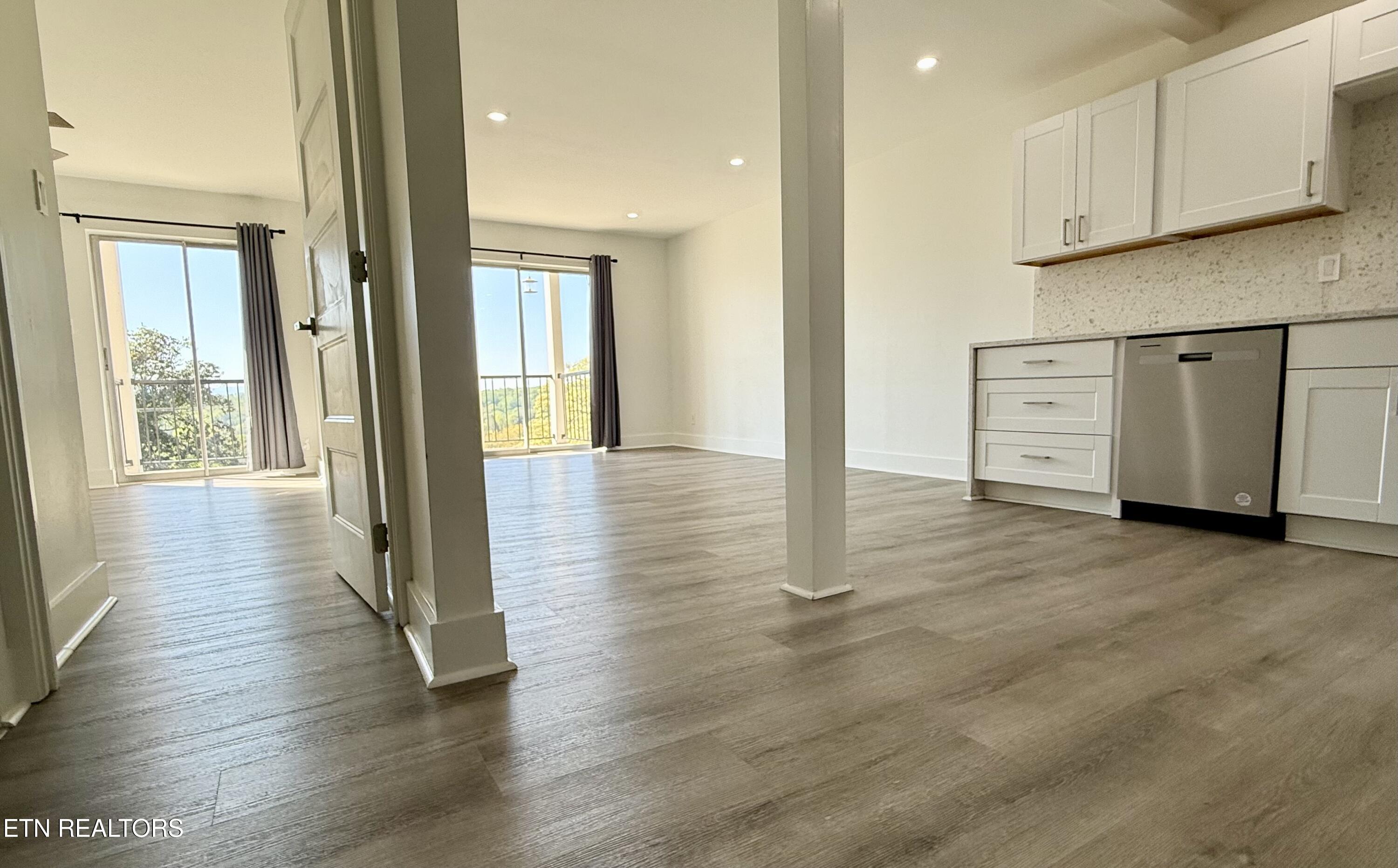 5709 Lyons View Pike 4202