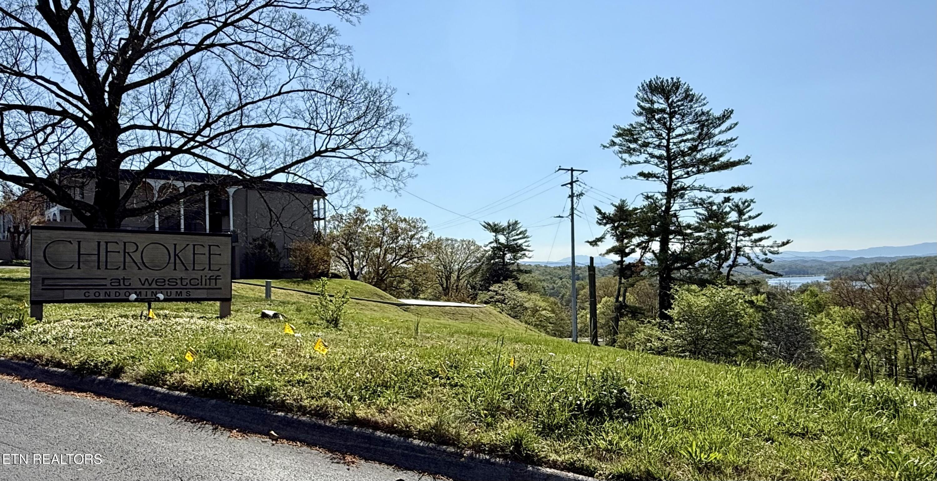5709 Lyons View Pike 4202
