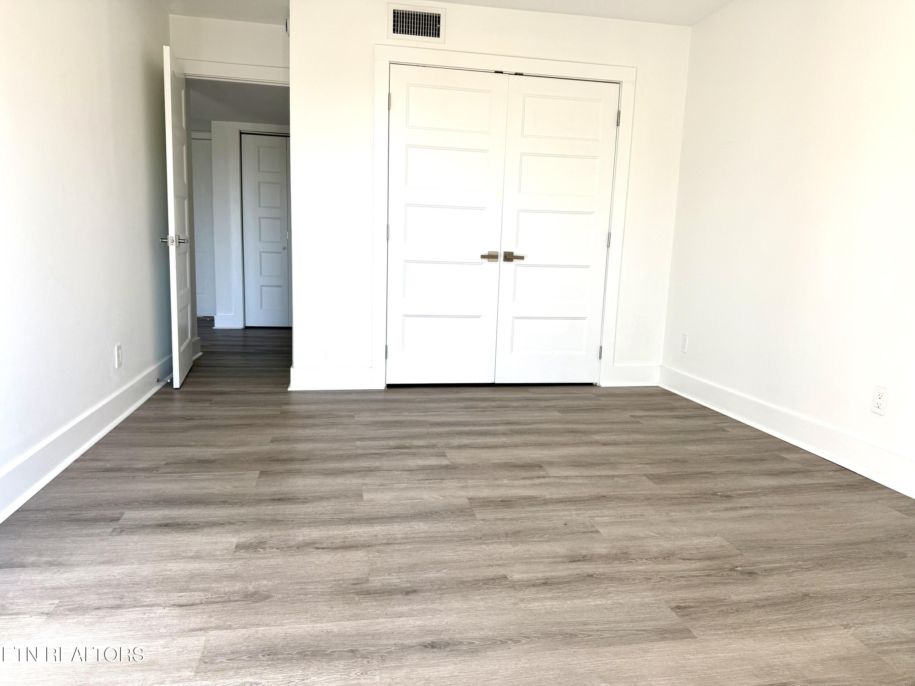 5709 Lyons View Pike 4202