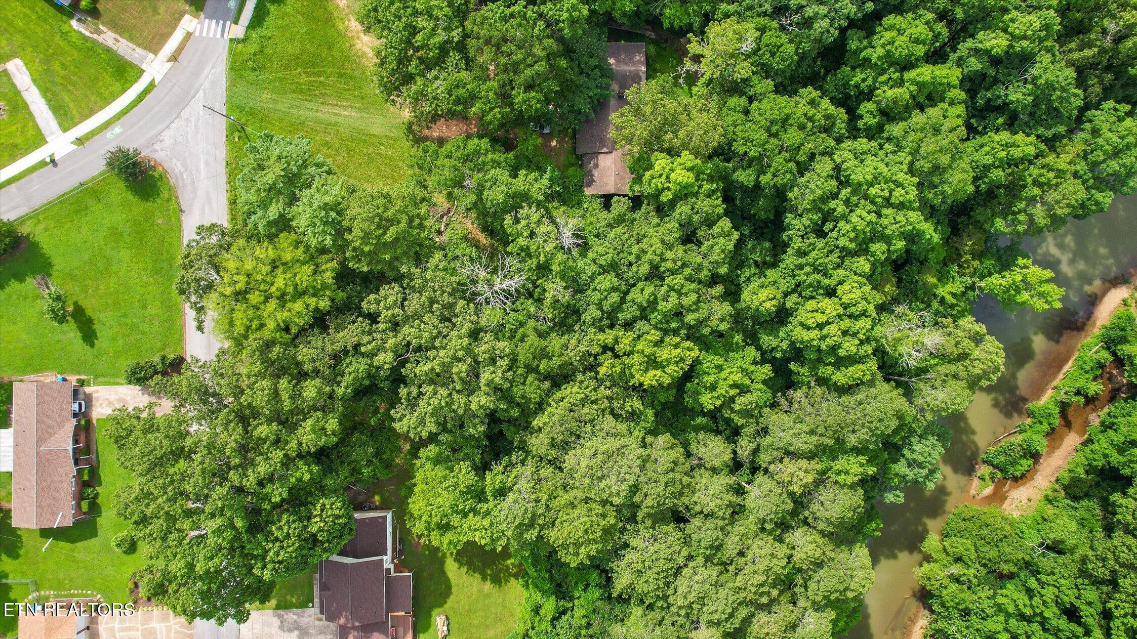 4000 Creekwood Terrace Lane