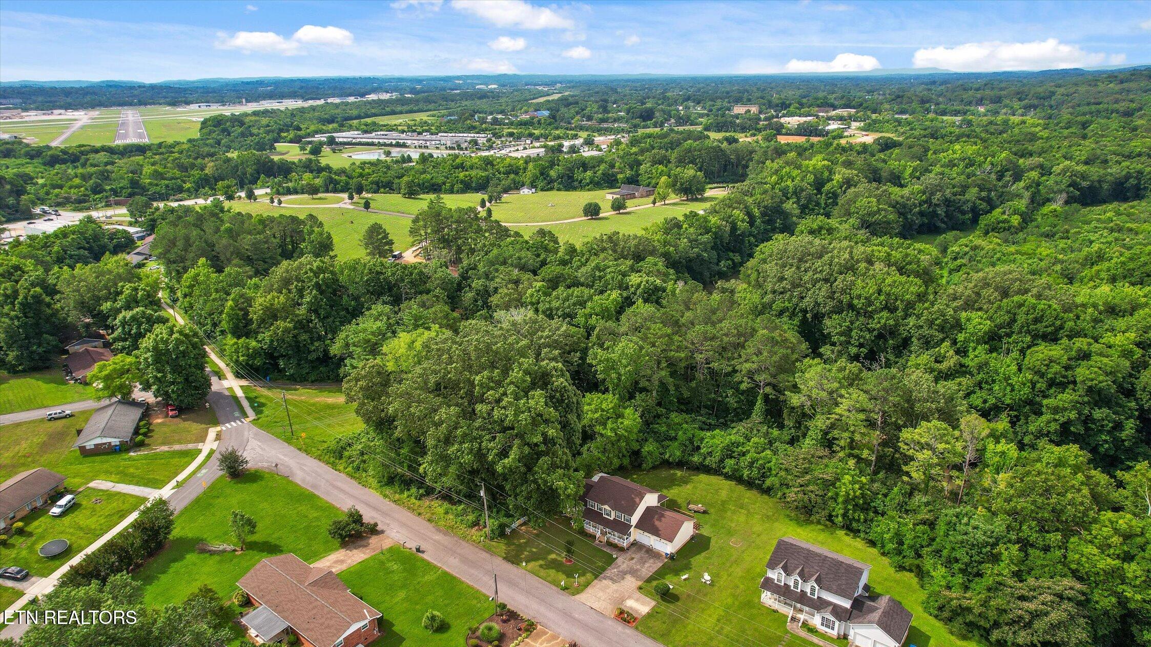 4000 Creekwood Terrace Lane