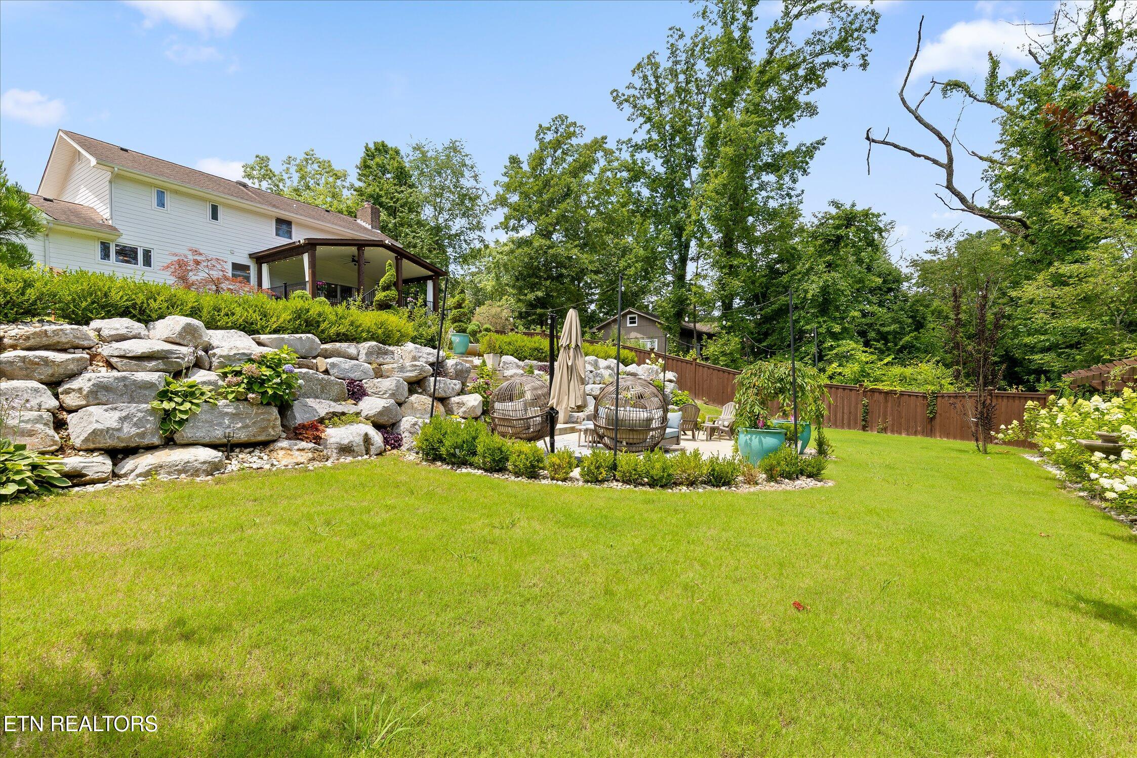 9321 Royal Shadows Drive