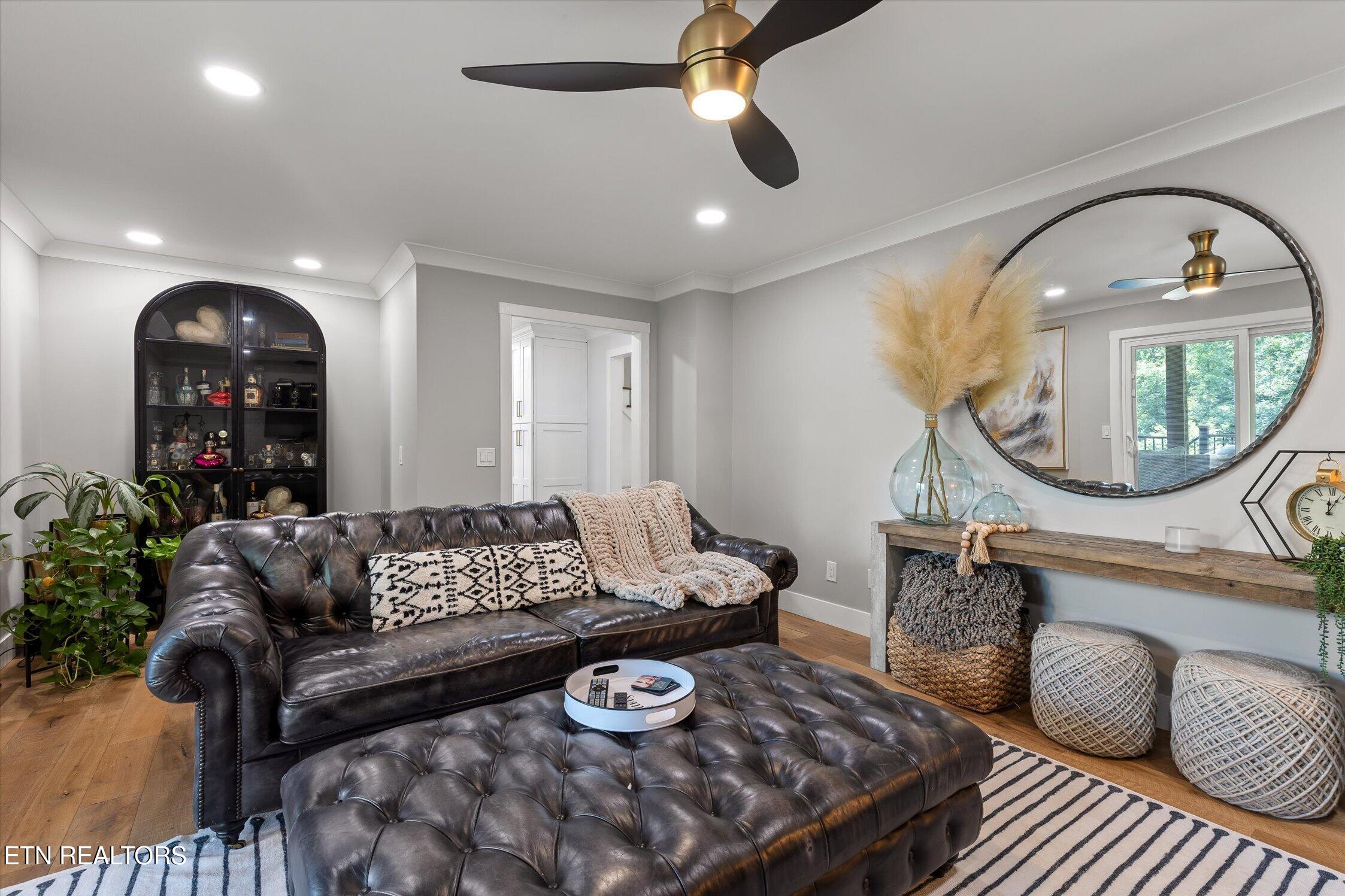 9321 Royal Shadows Drive