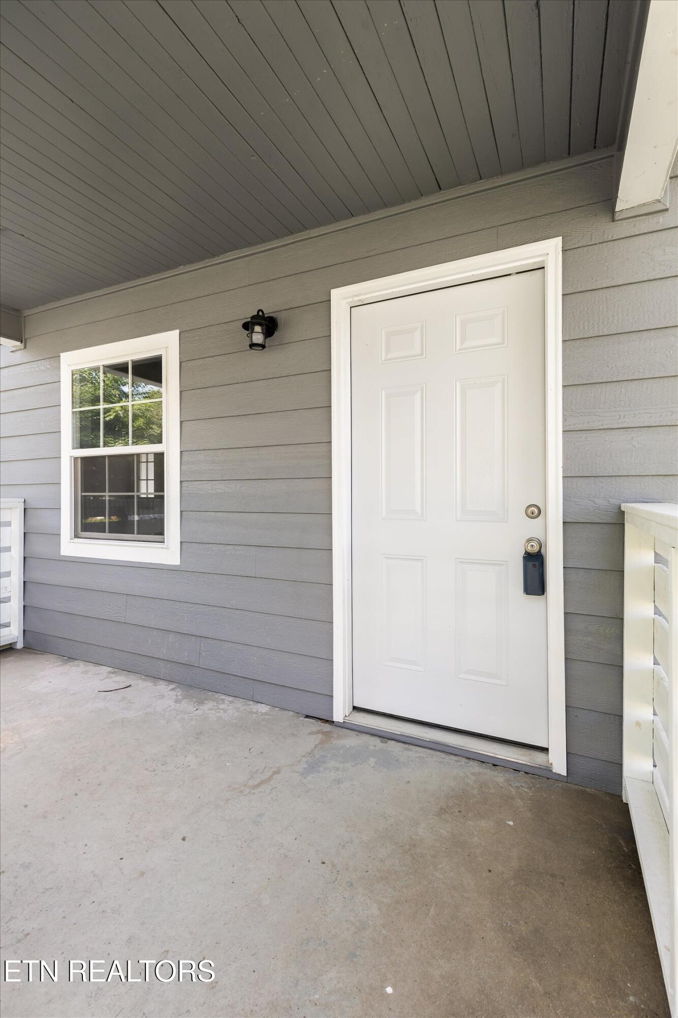 712 Parkview Drive