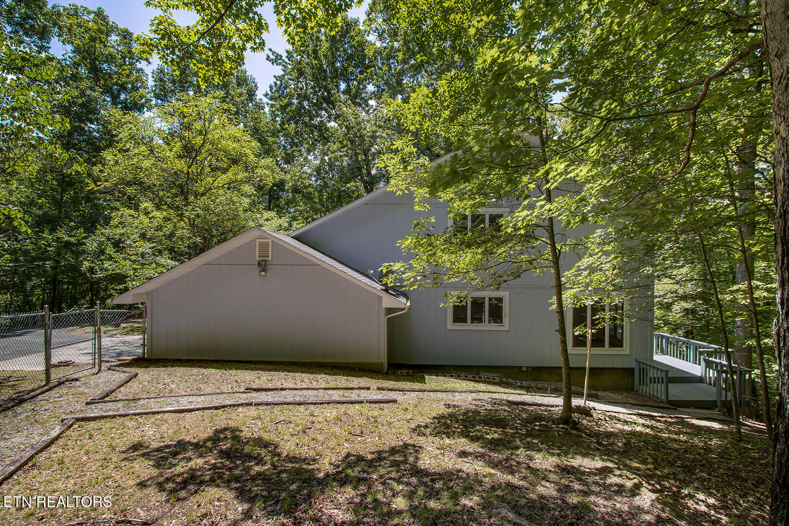1560 Bluebird Cove Lane