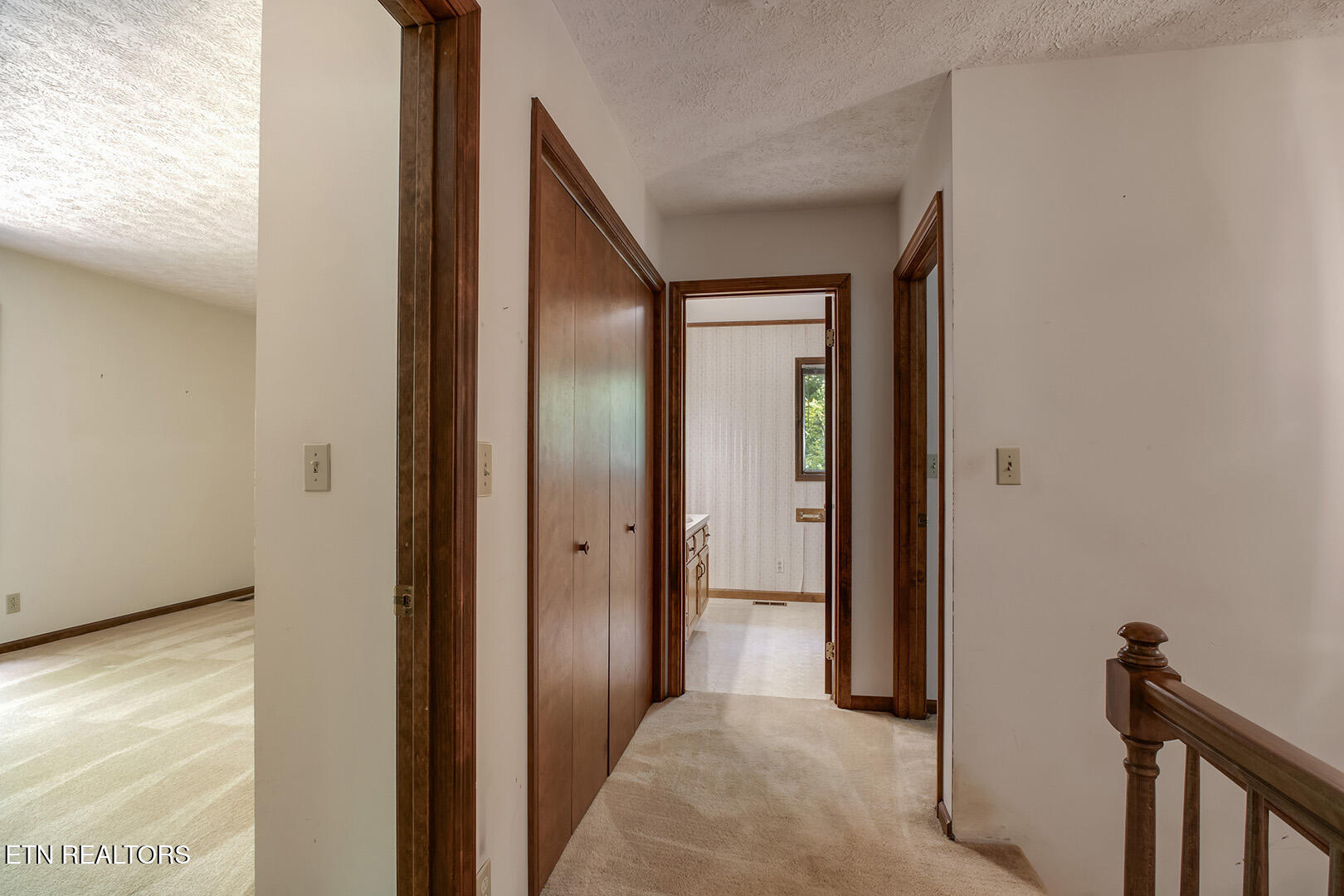 1560 Bluebird Cove Lane