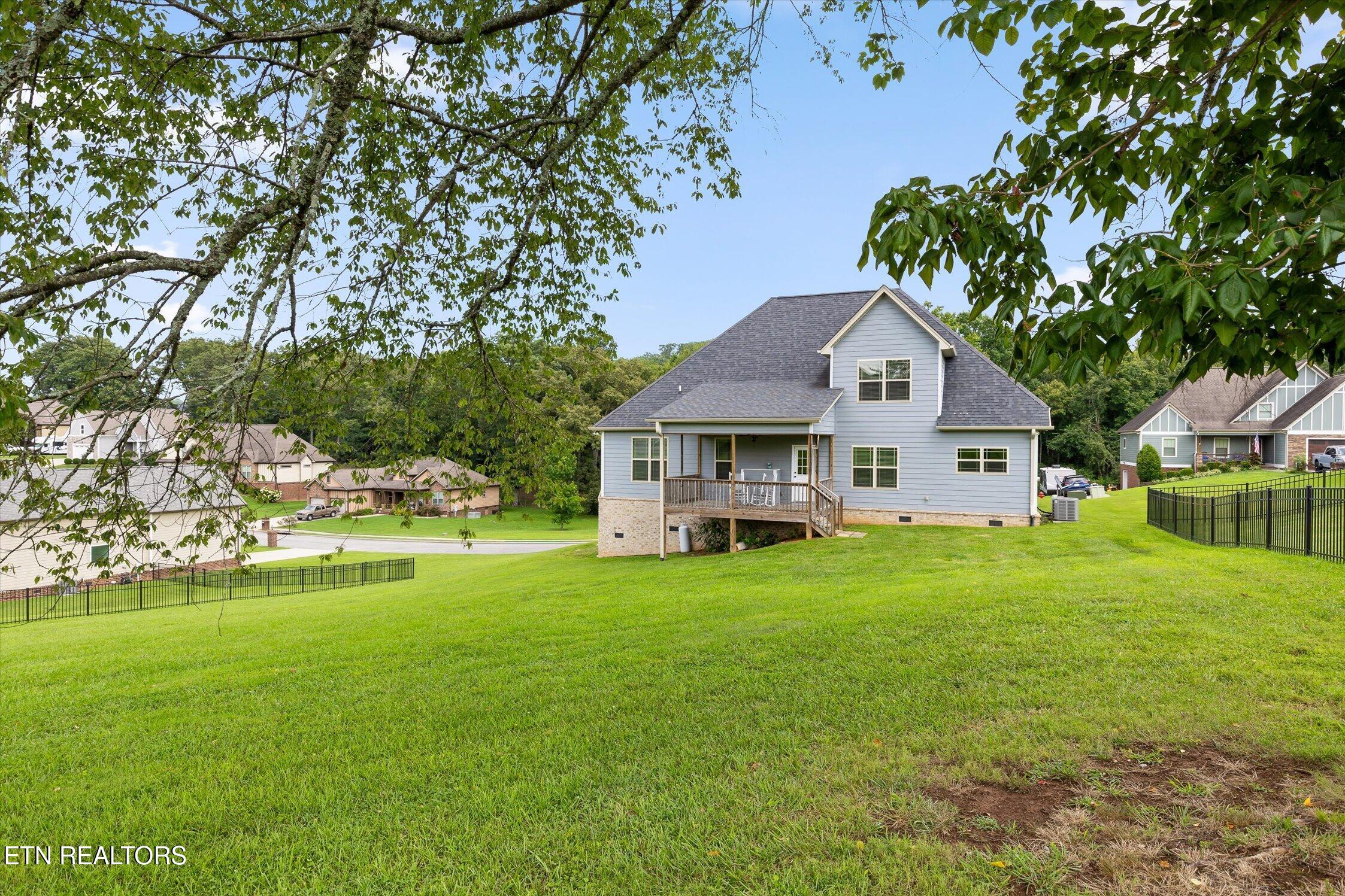 6211 Stoney River Drive