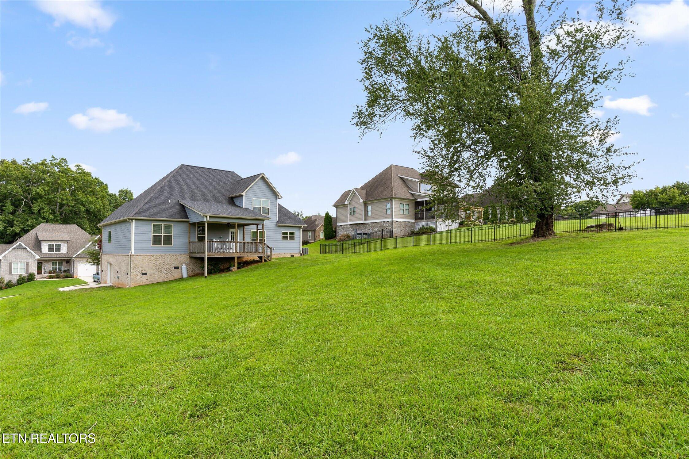 6211 Stoney River Drive