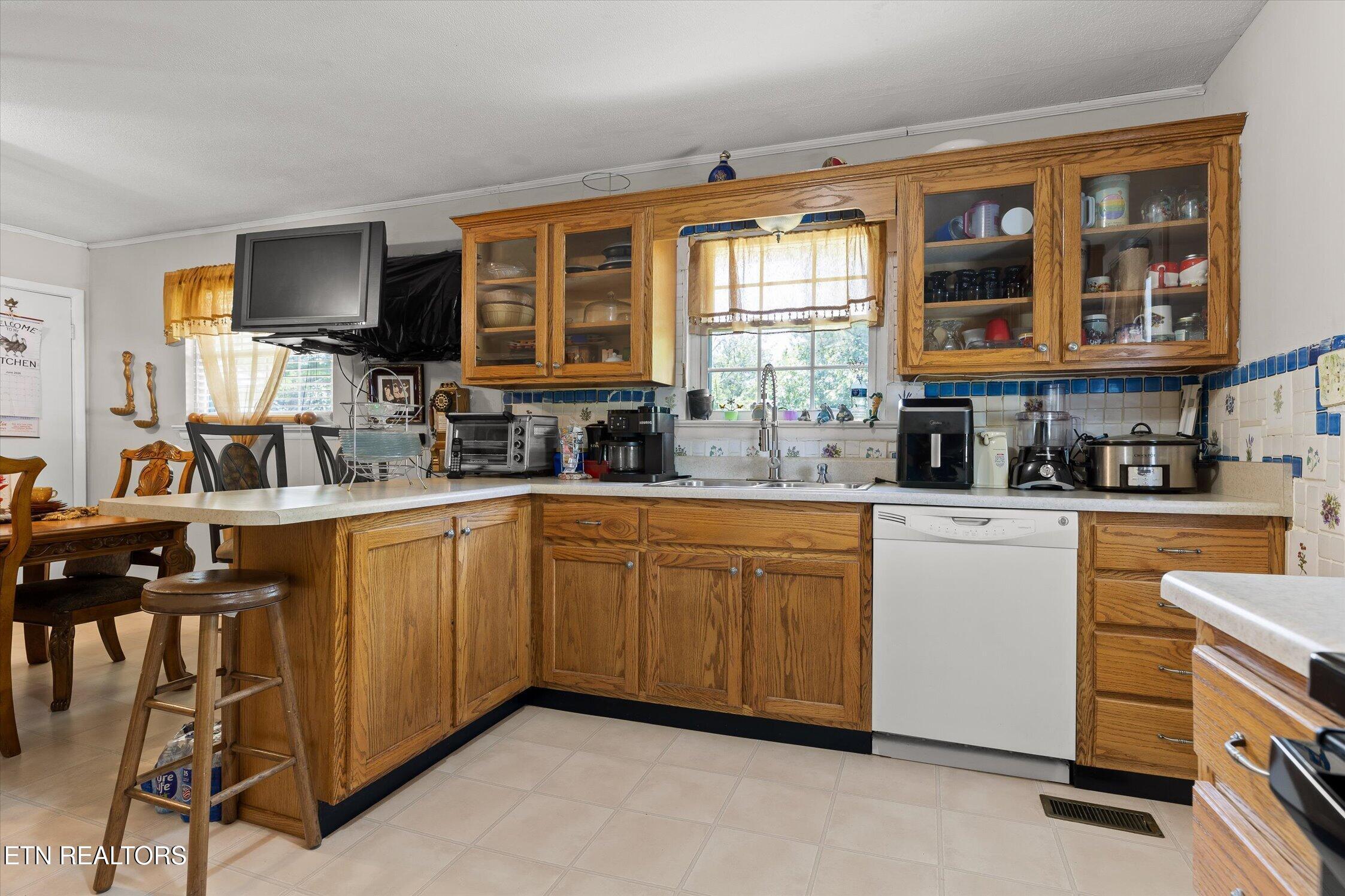 7810 Holiday Hills Circle