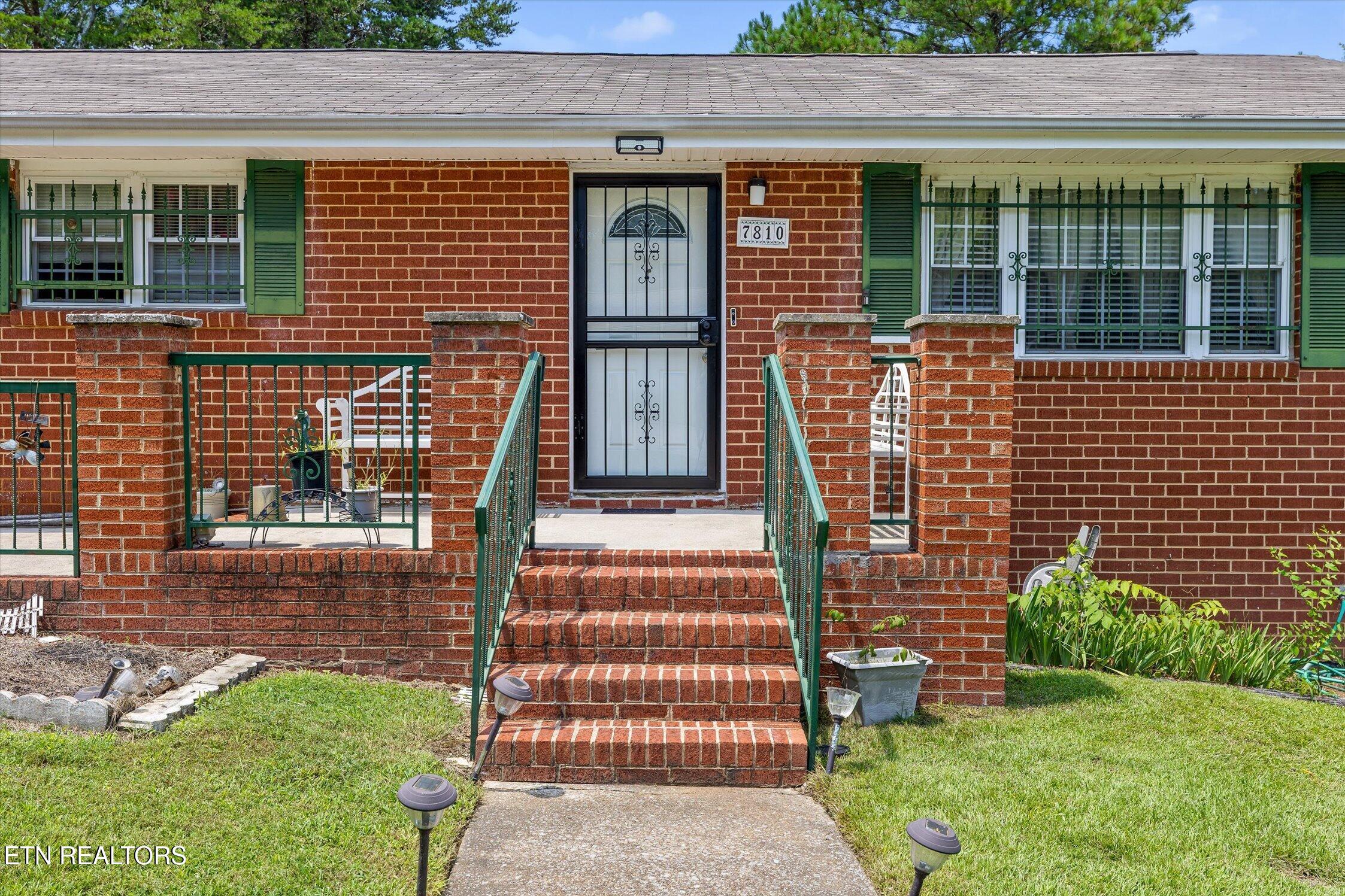 7810 Holiday Hills Circle