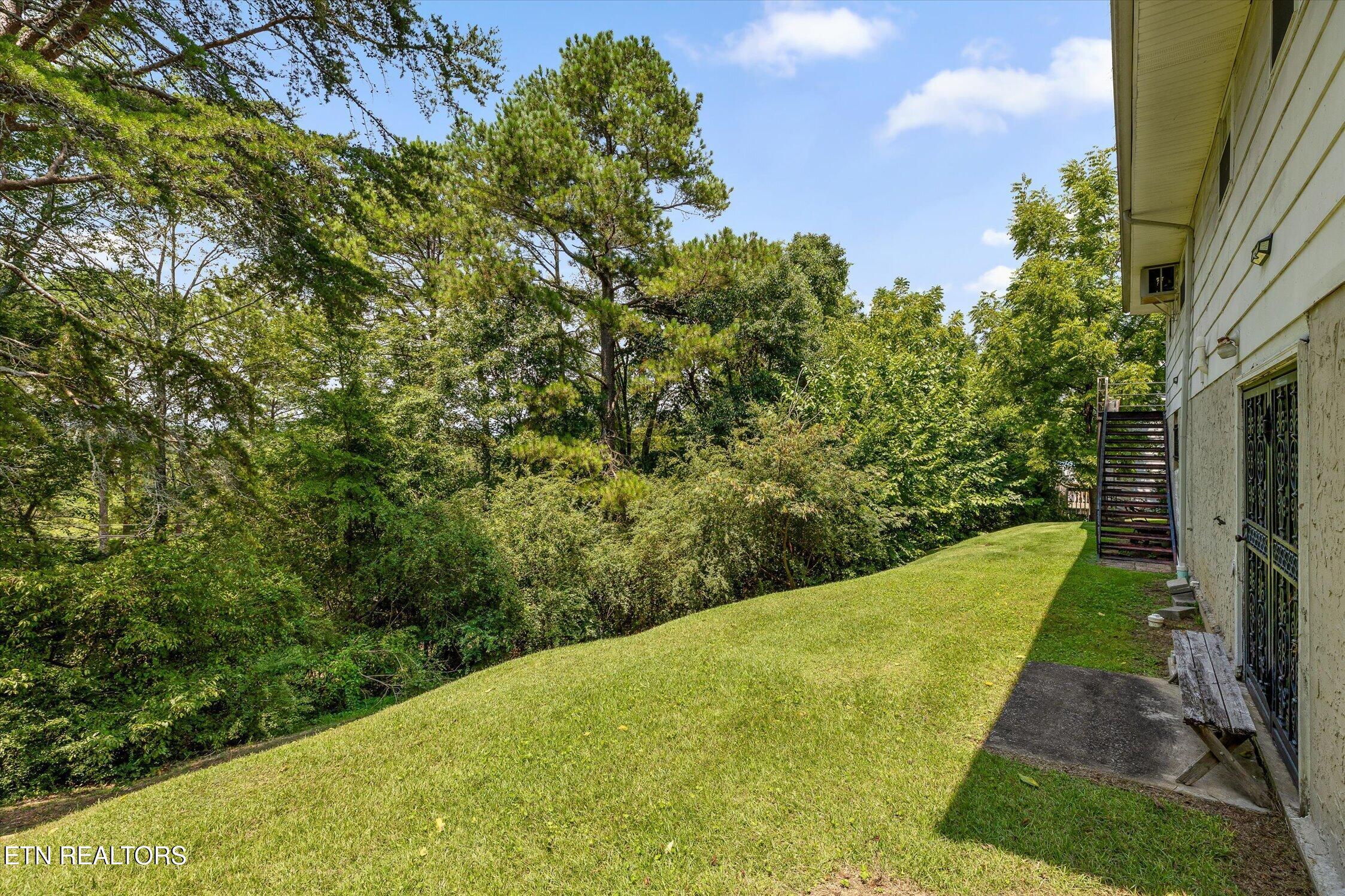 7810 Holiday Hills Circle