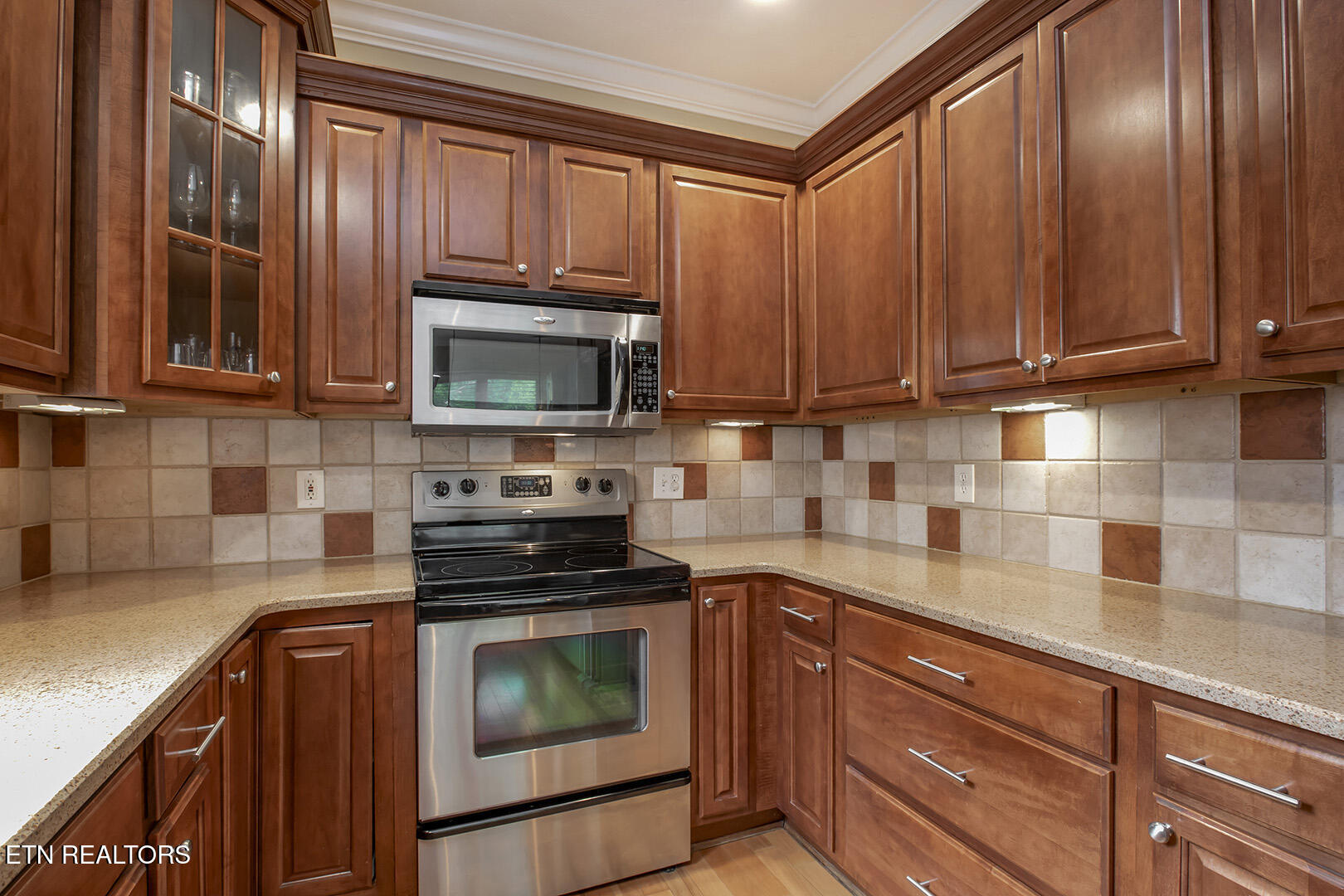 8511 King Arthur Lane