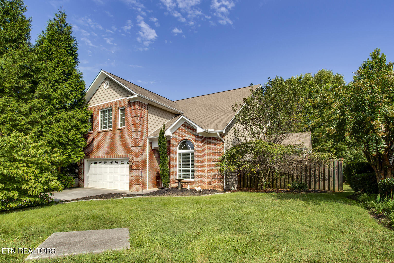 8511 King Arthur Lane