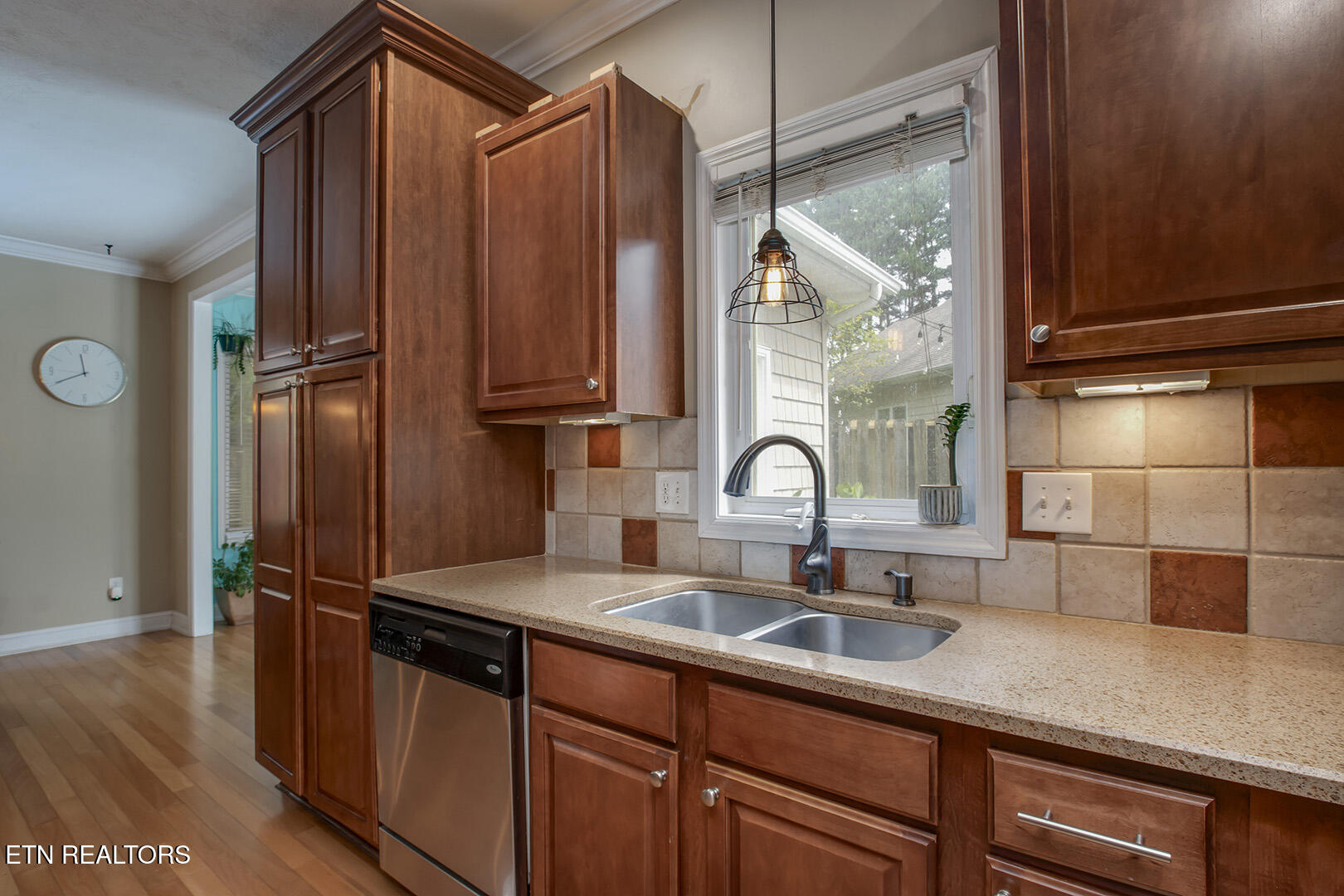 8511 King Arthur Lane