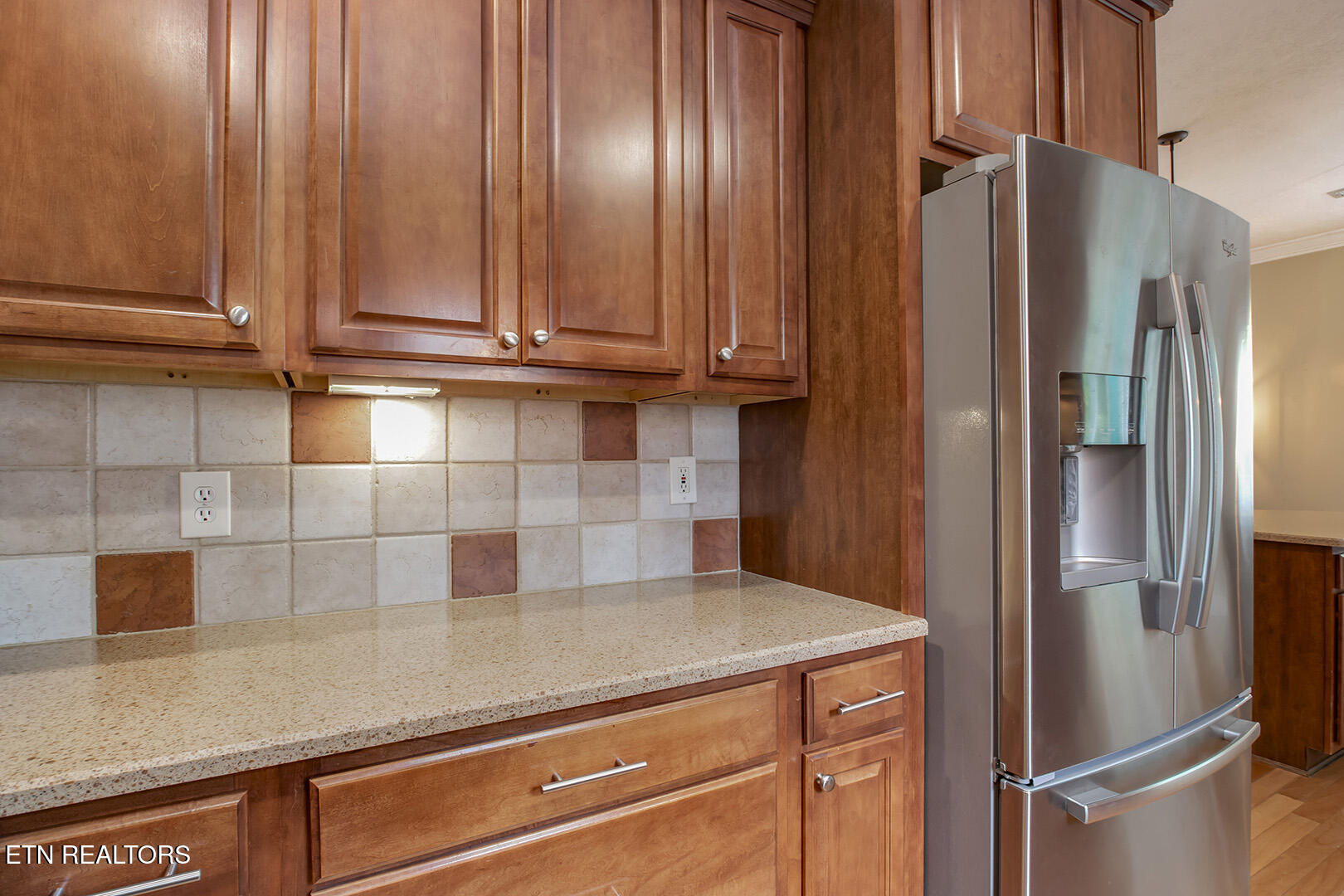 8511 King Arthur Lane