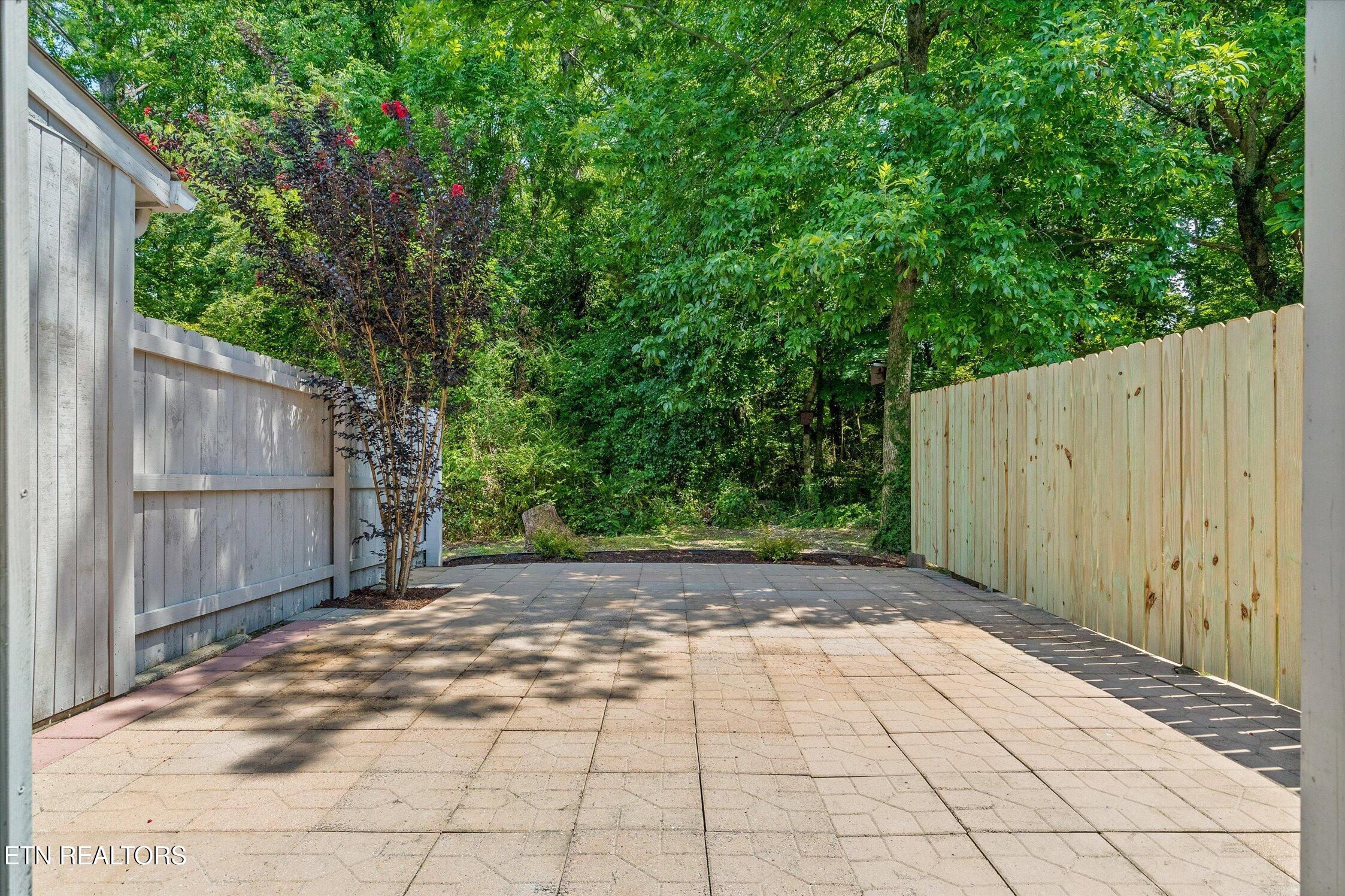 3812 Thrushwood Drive
