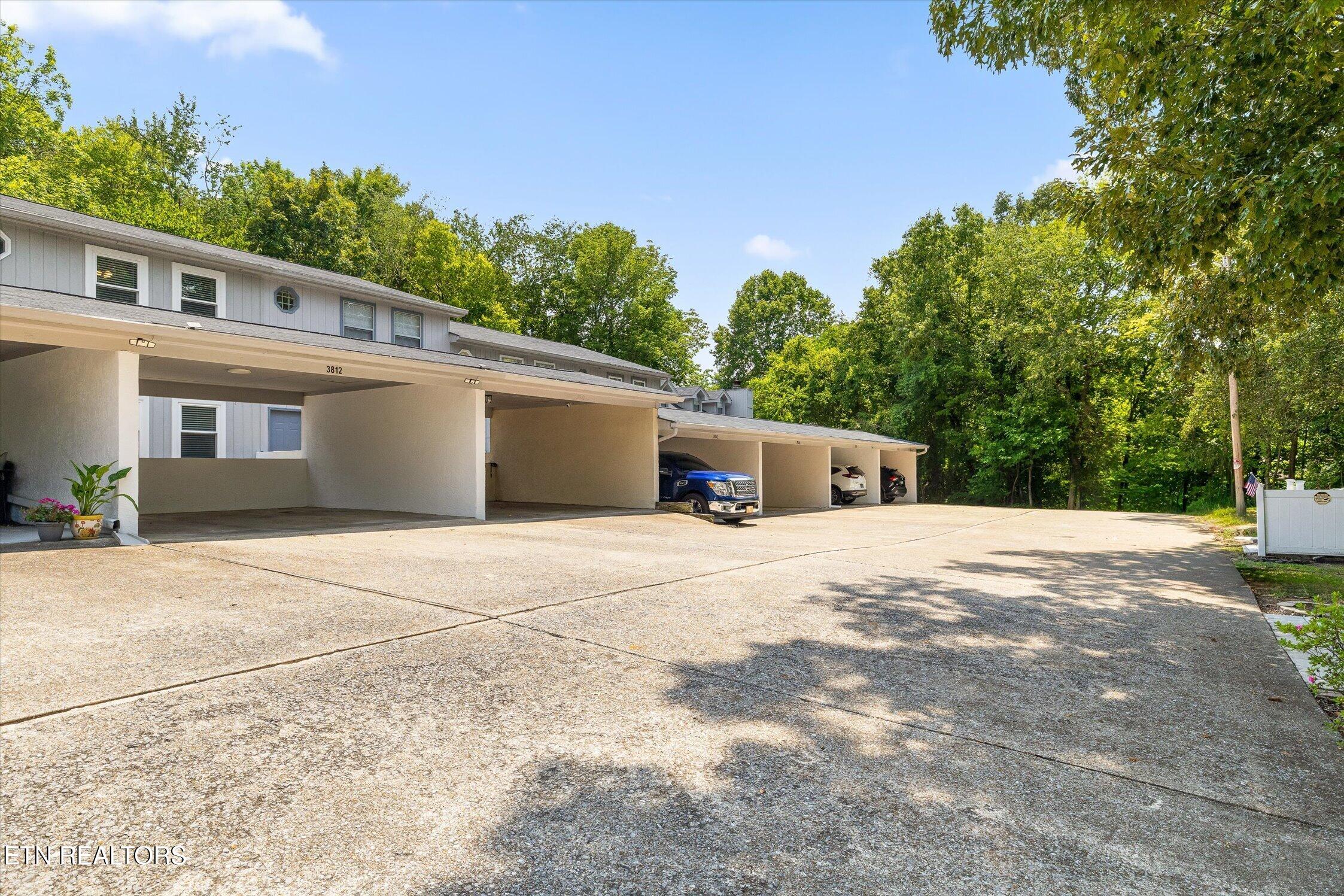 3812 Thrushwood Drive