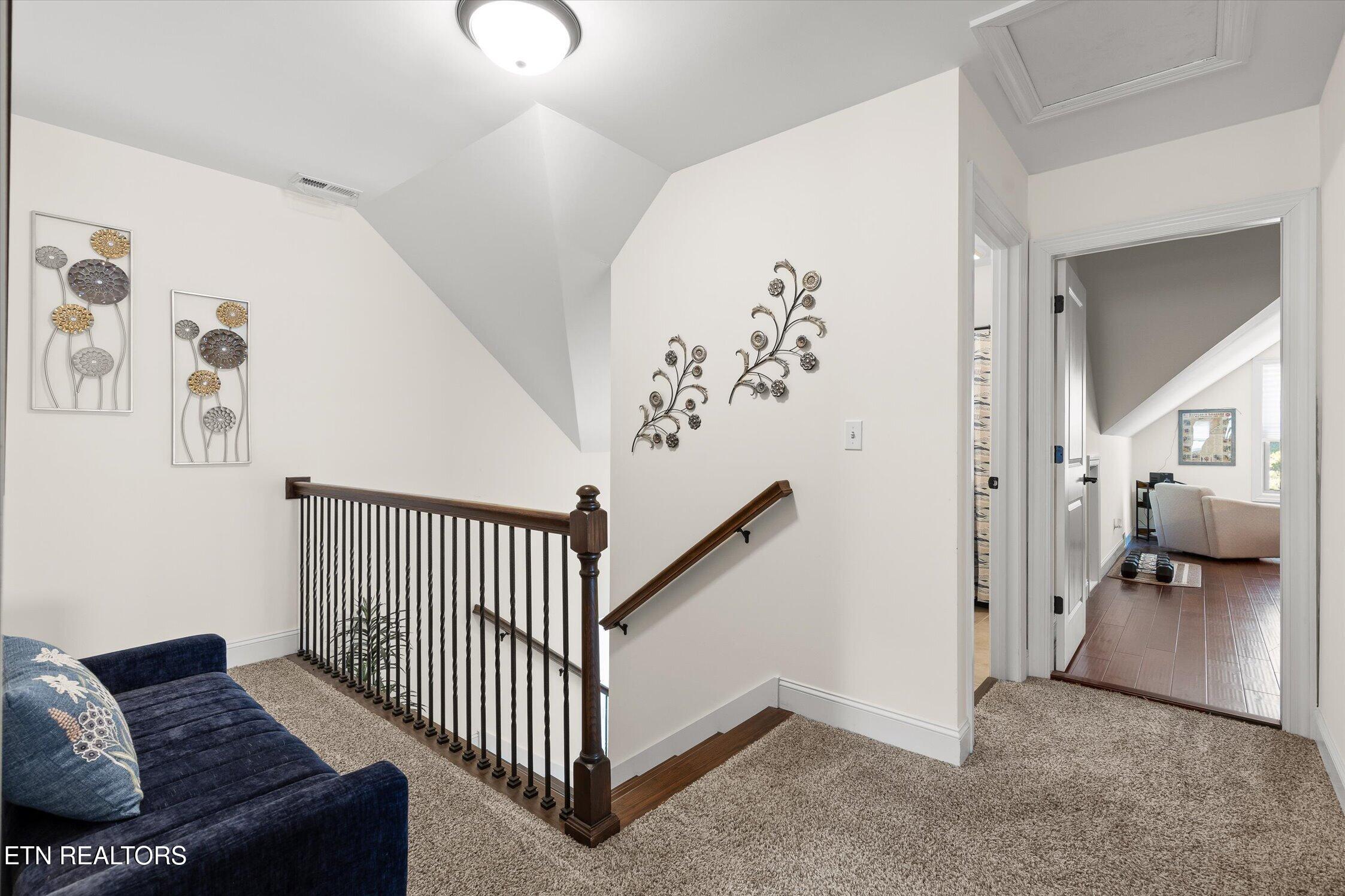 5979 Winding Lane
