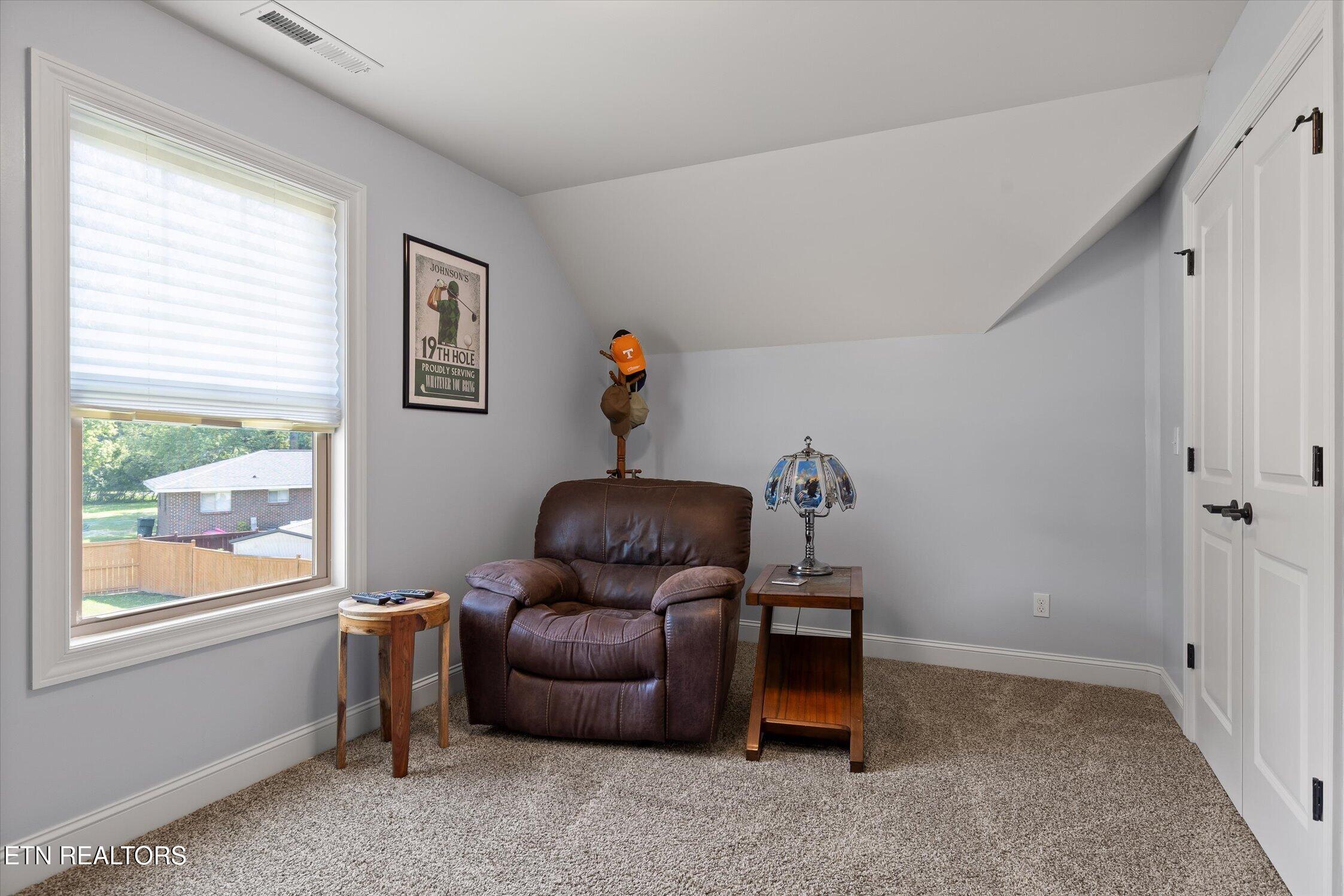 5979 Winding Lane