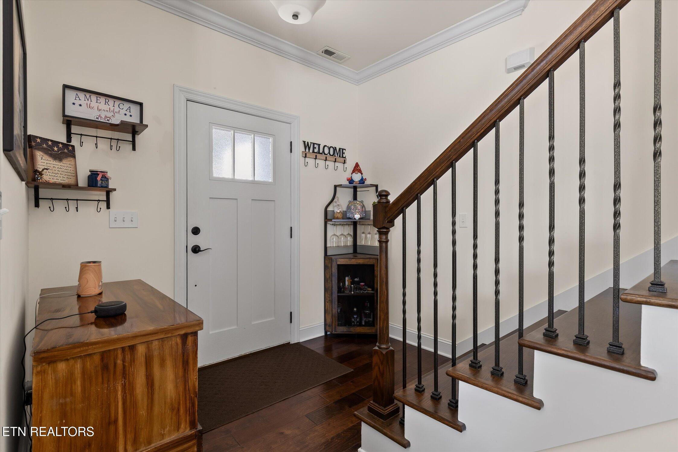 5979 Winding Lane