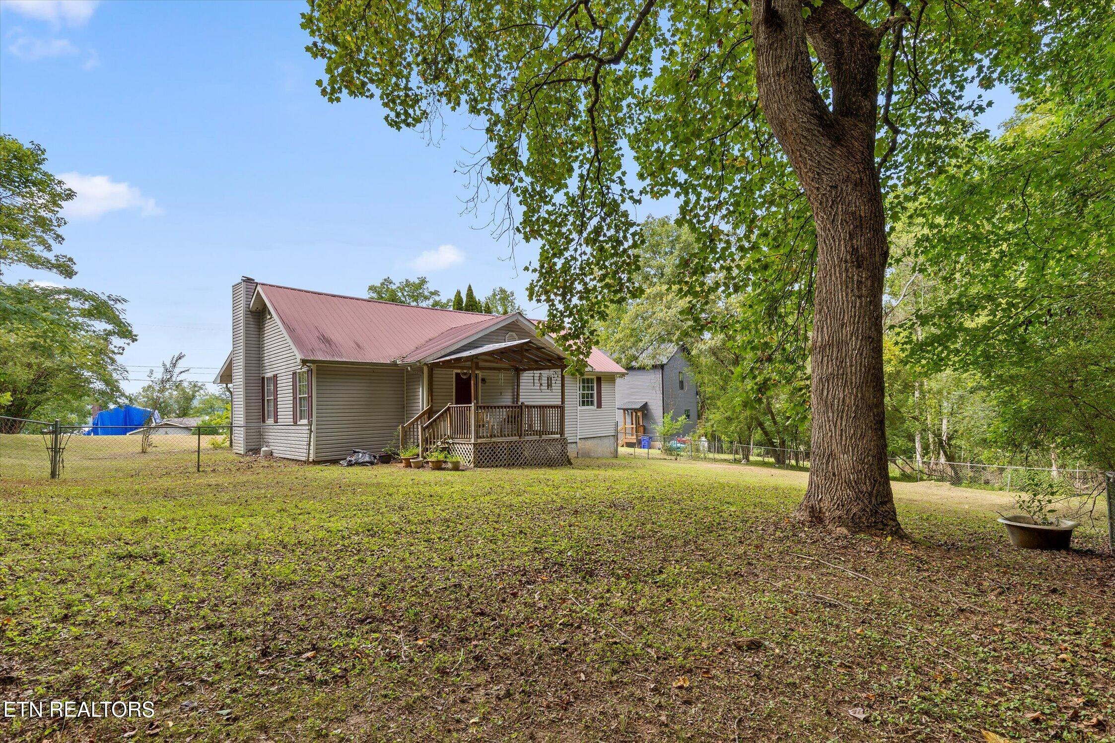 14319 Bluffview Drive
