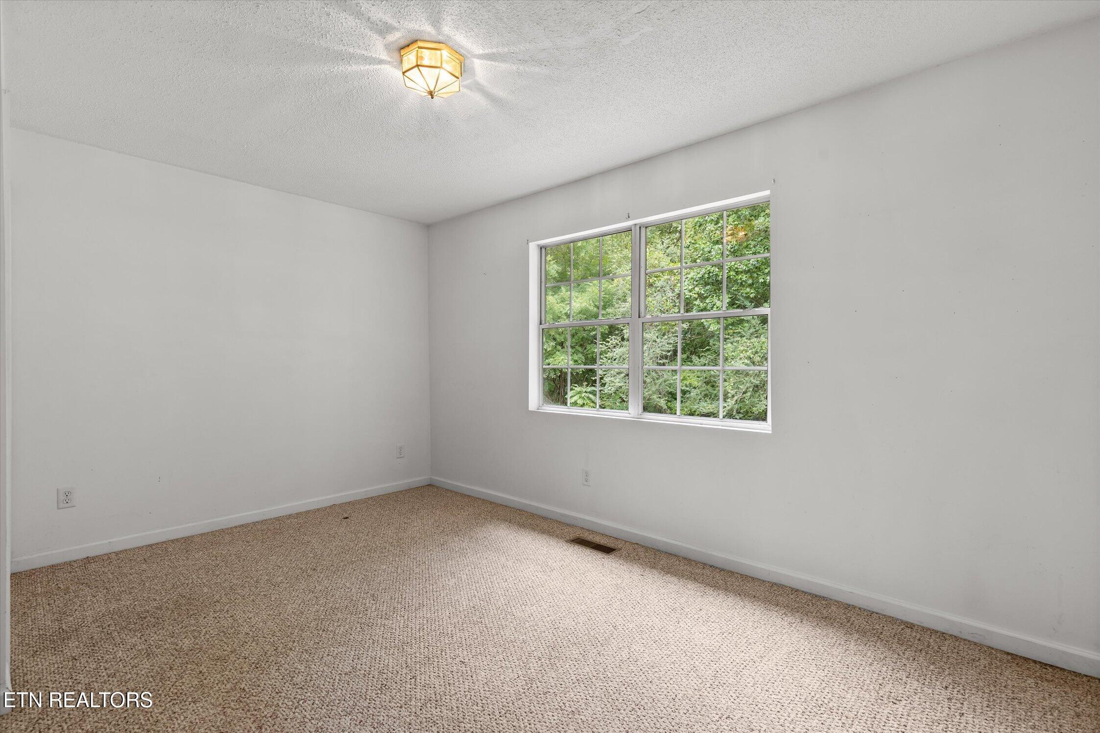 14319 Bluffview Drive