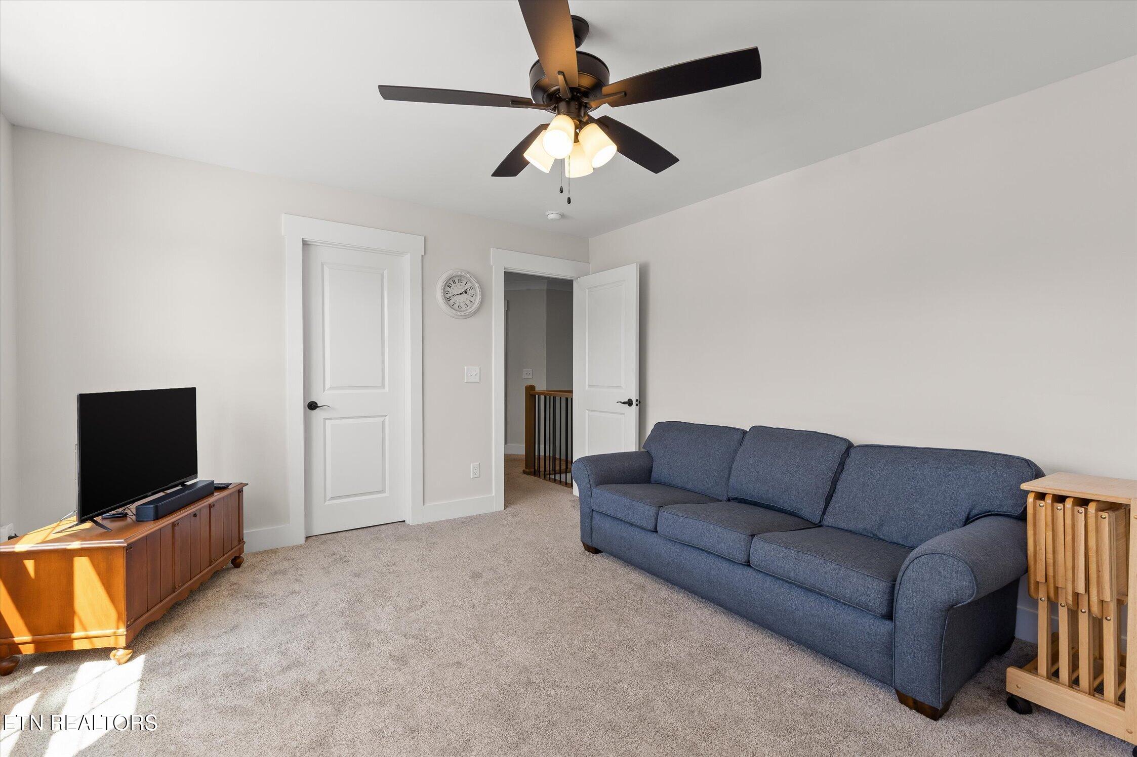 7381 Peytons Rise Way
