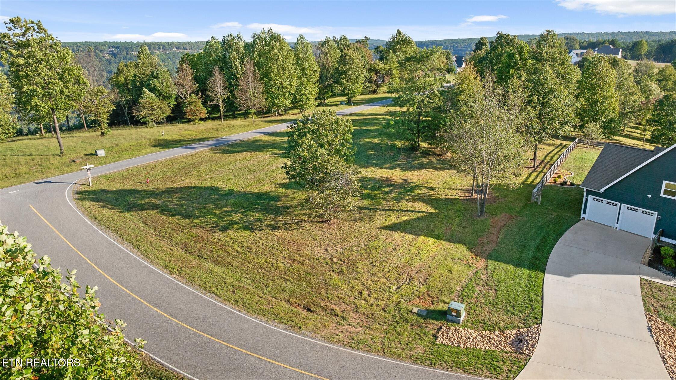 0 Whitetail Way
