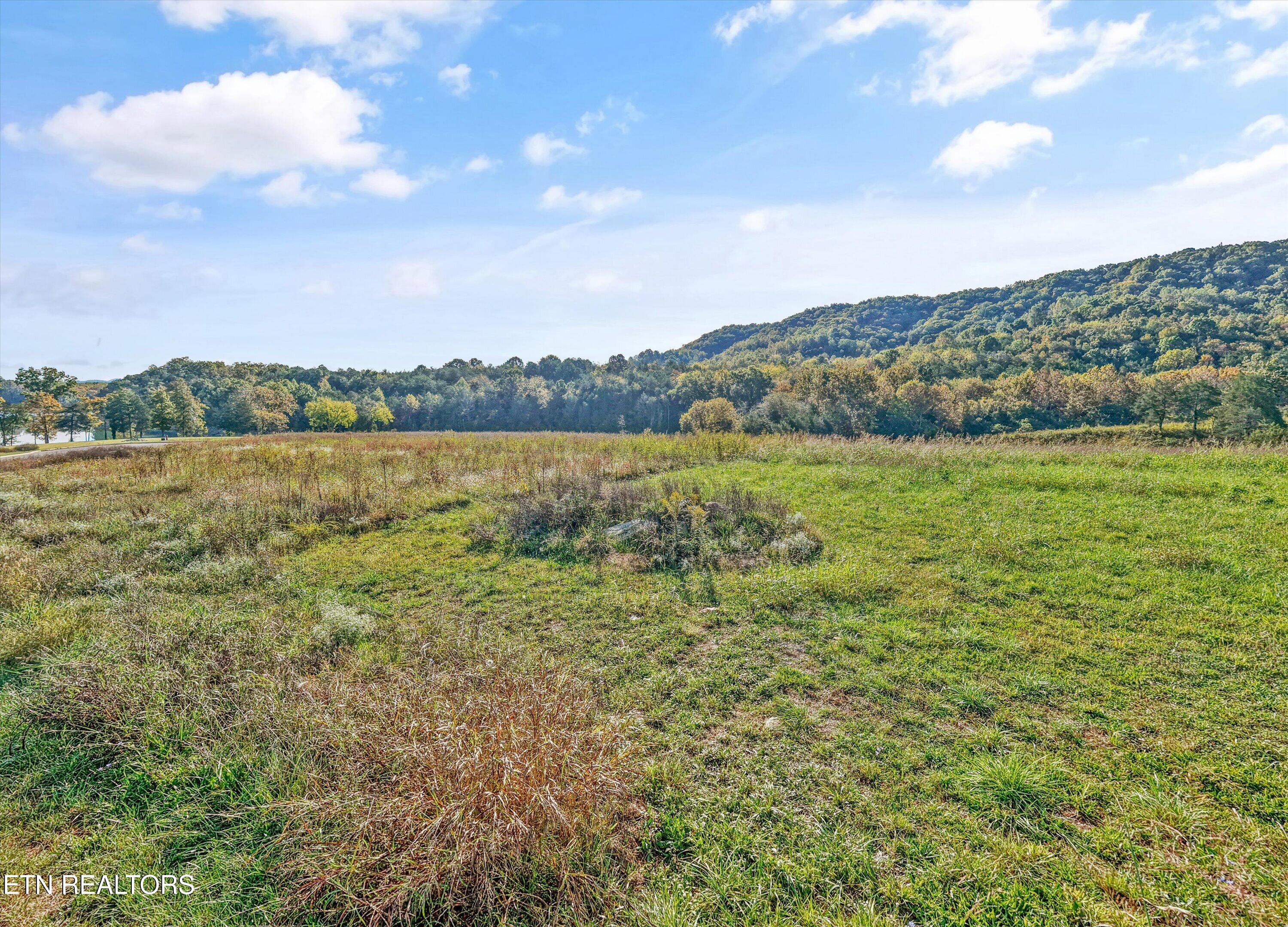 Waterfront Lot 23
