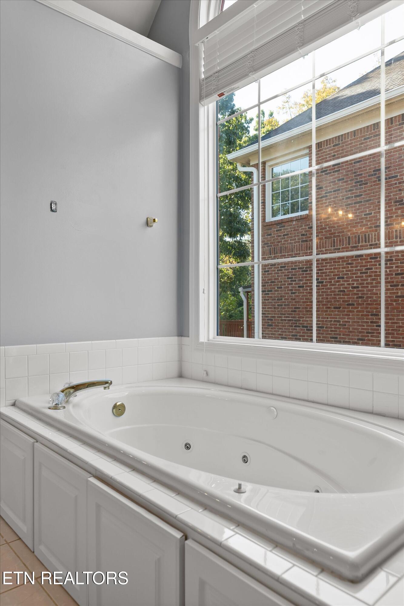 3112 Olde Towne Lane