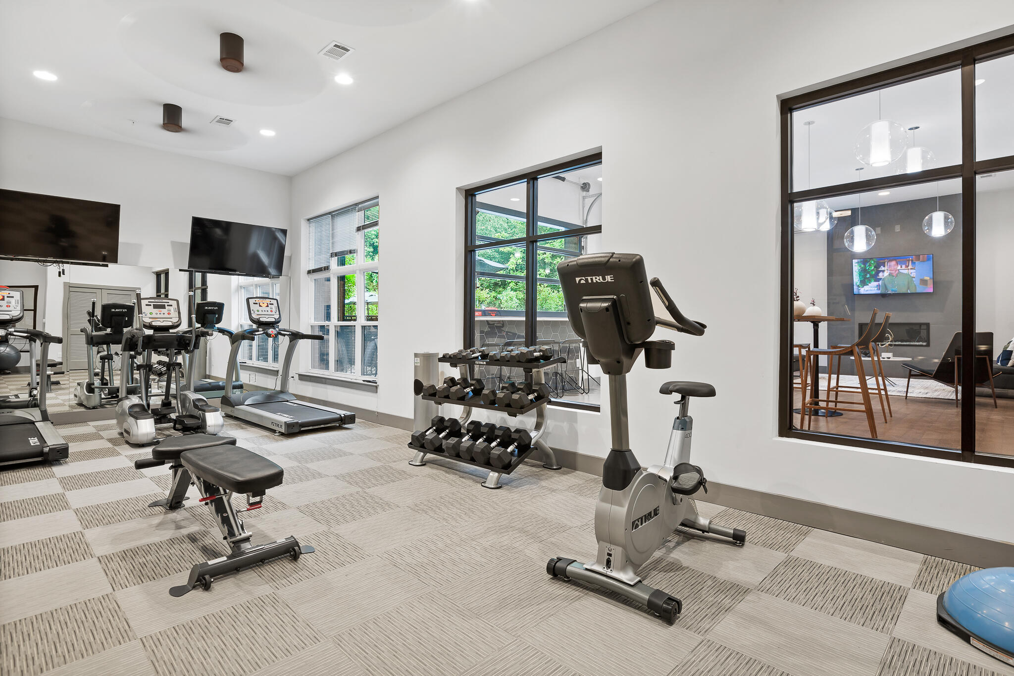 782 Riverfront Parkway, 216