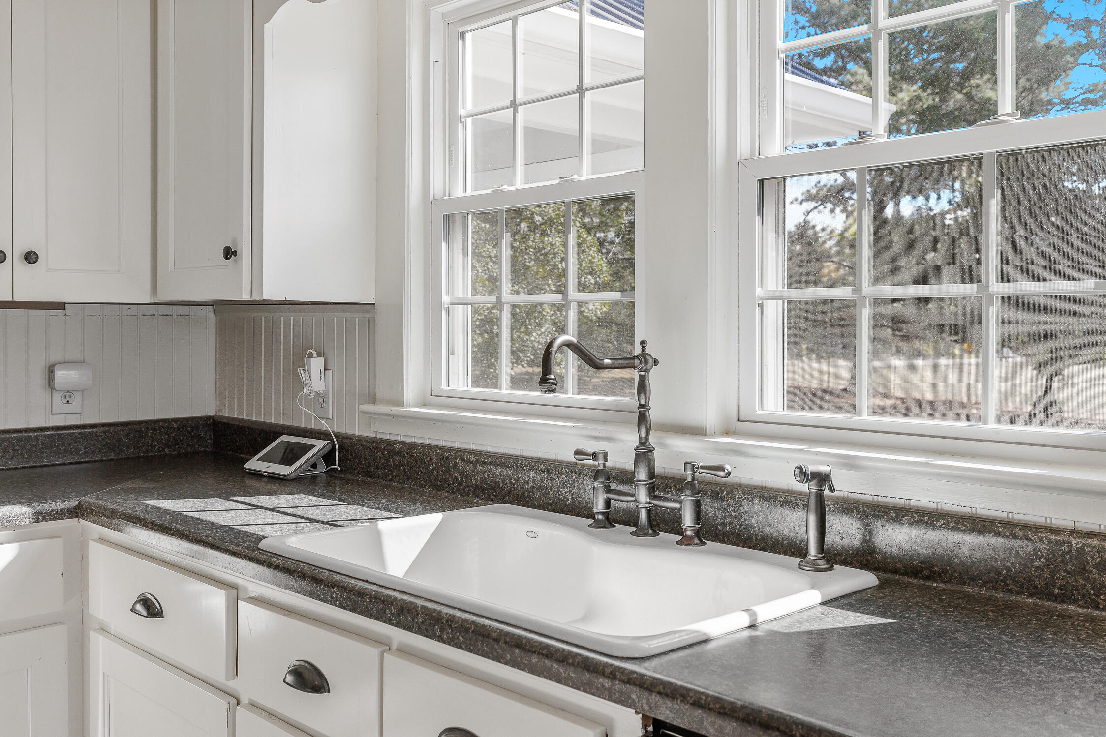 536 SE Ladd Springs Rd